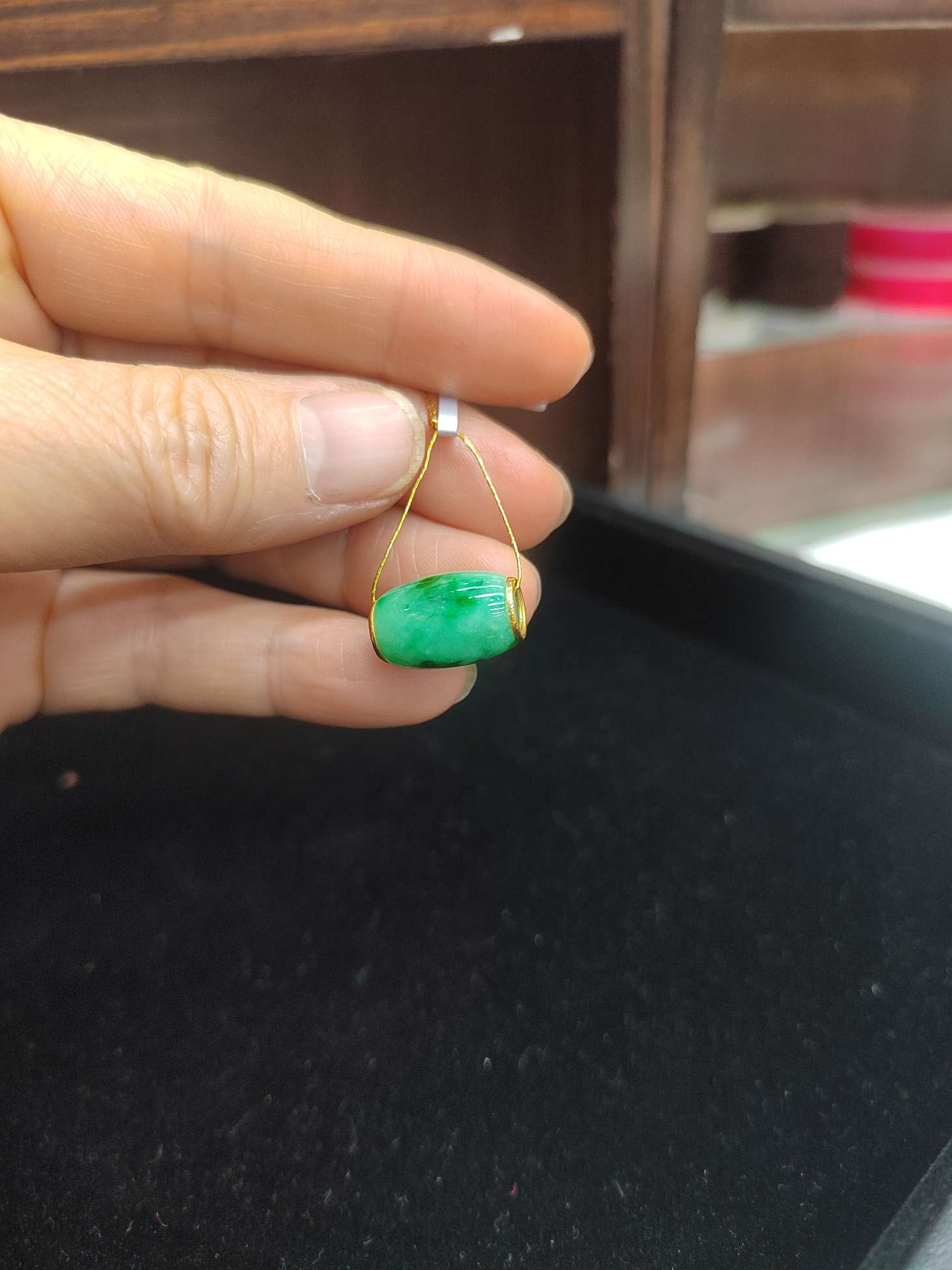 18k翡翠路路通吊坠