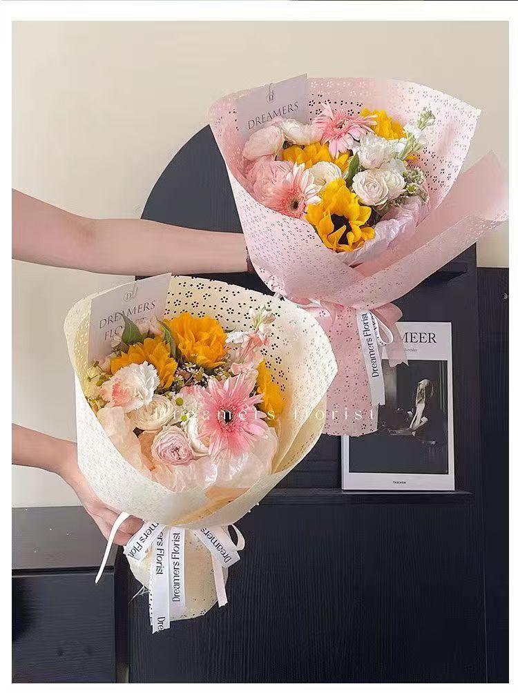 Flower packaging: flower buckets, flower boxes, flower arrangements, flower bouquets, packaging materials, flower boxes, gift boxes, sets