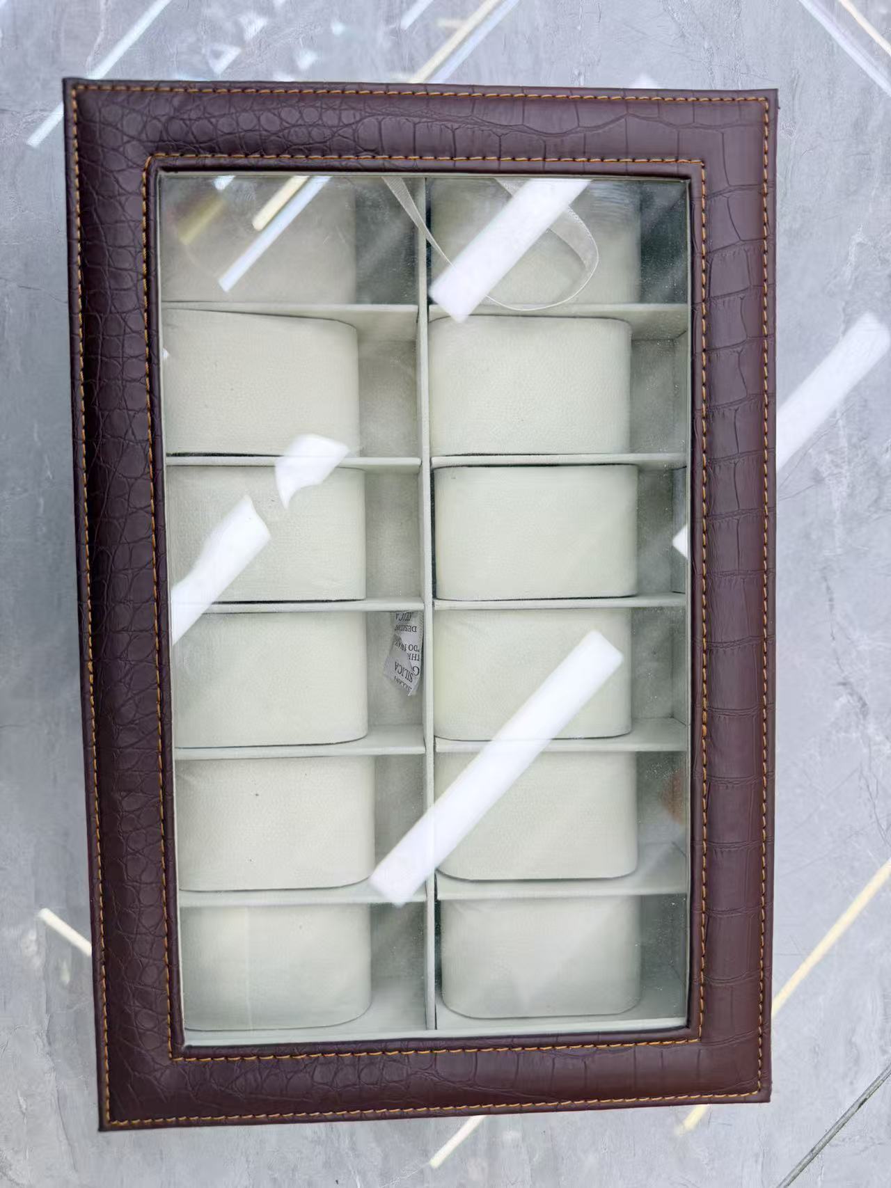 手表包装实物图