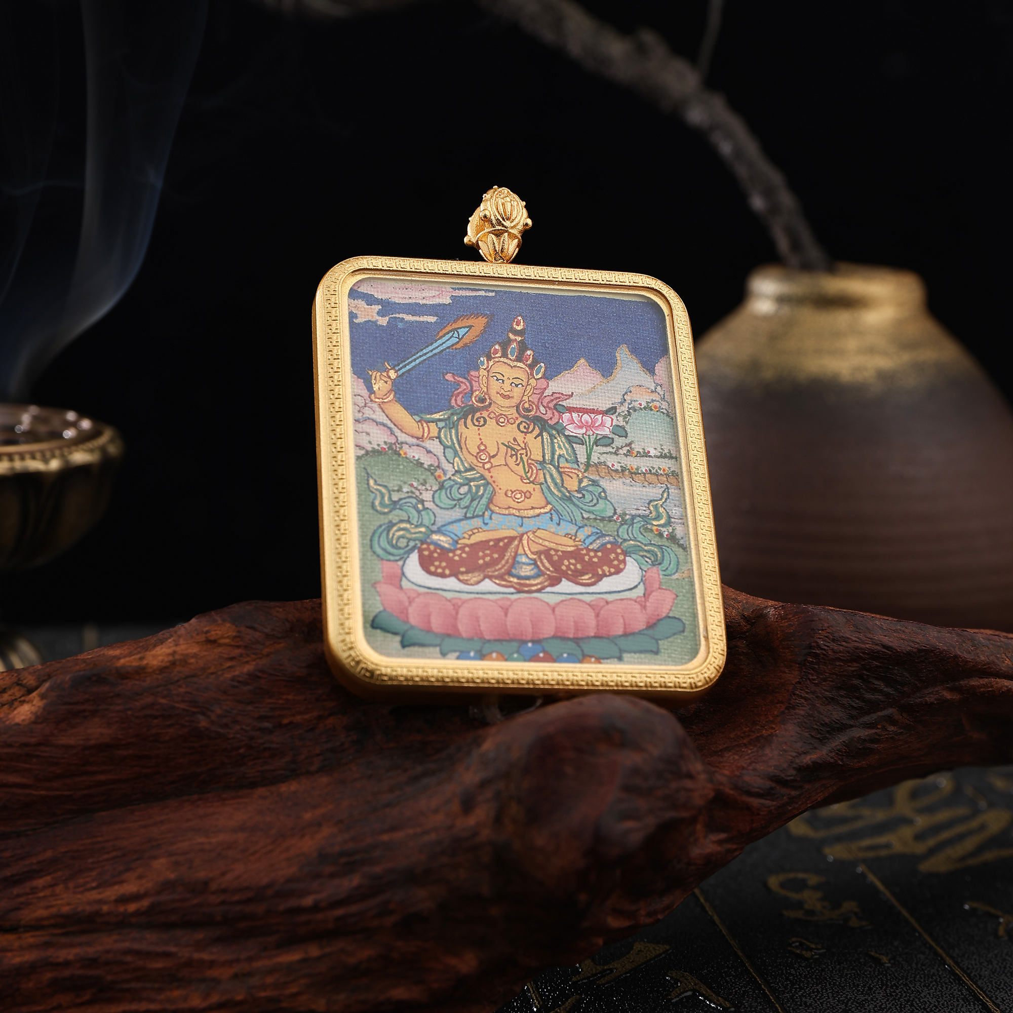 唐卡/金卡/财神/铜雕佛像/藏式饰品白底实物图