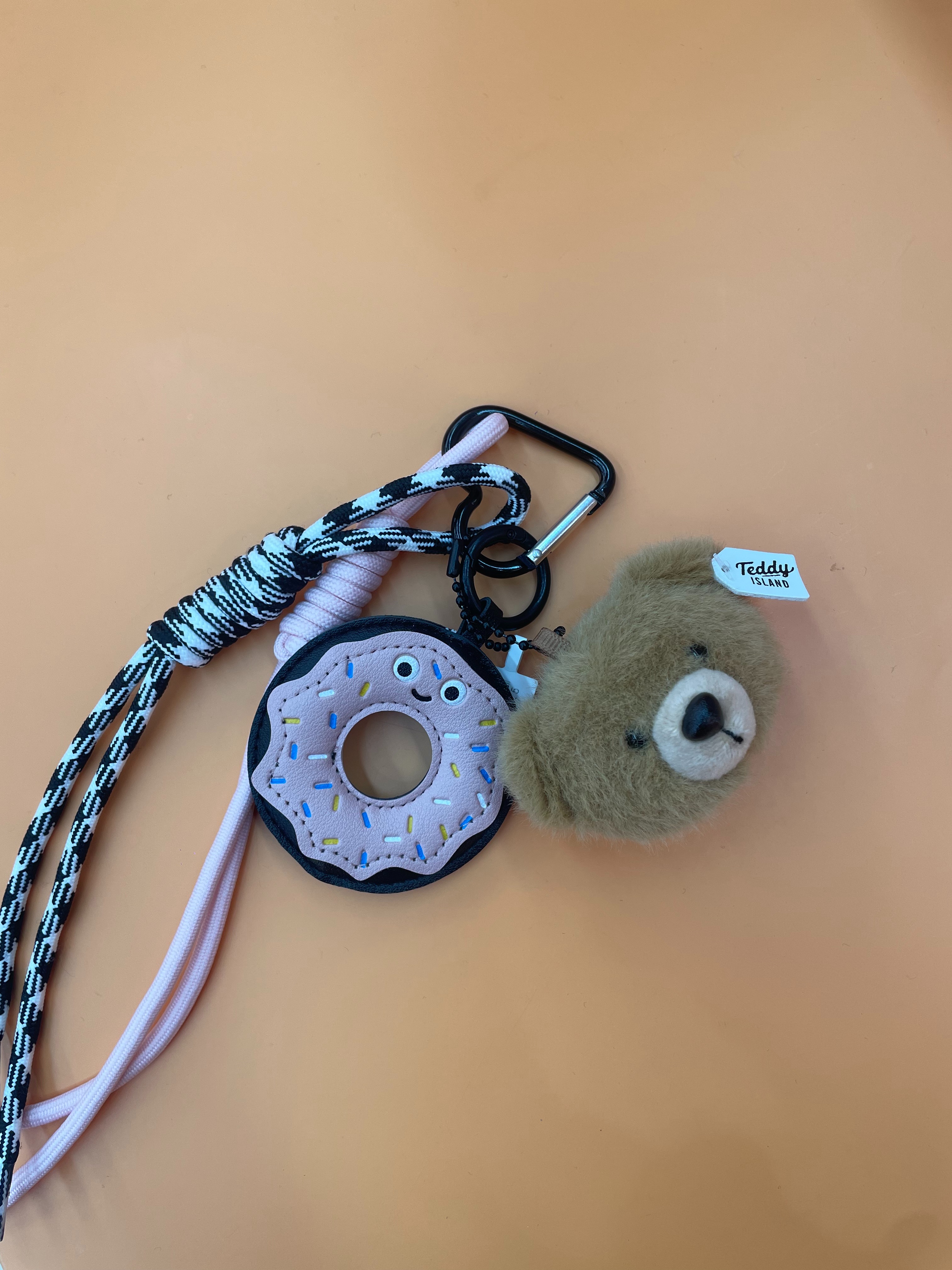 Teddy Ailan Plush Toy Bear Head Pendant 3 Application Scenario