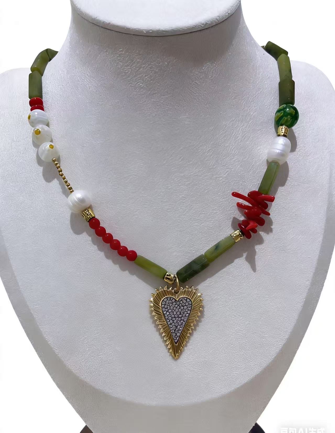 天然石多宝串珠新中式红珊瑚珍珠项链 爱心吊坠做旧金饰颈链