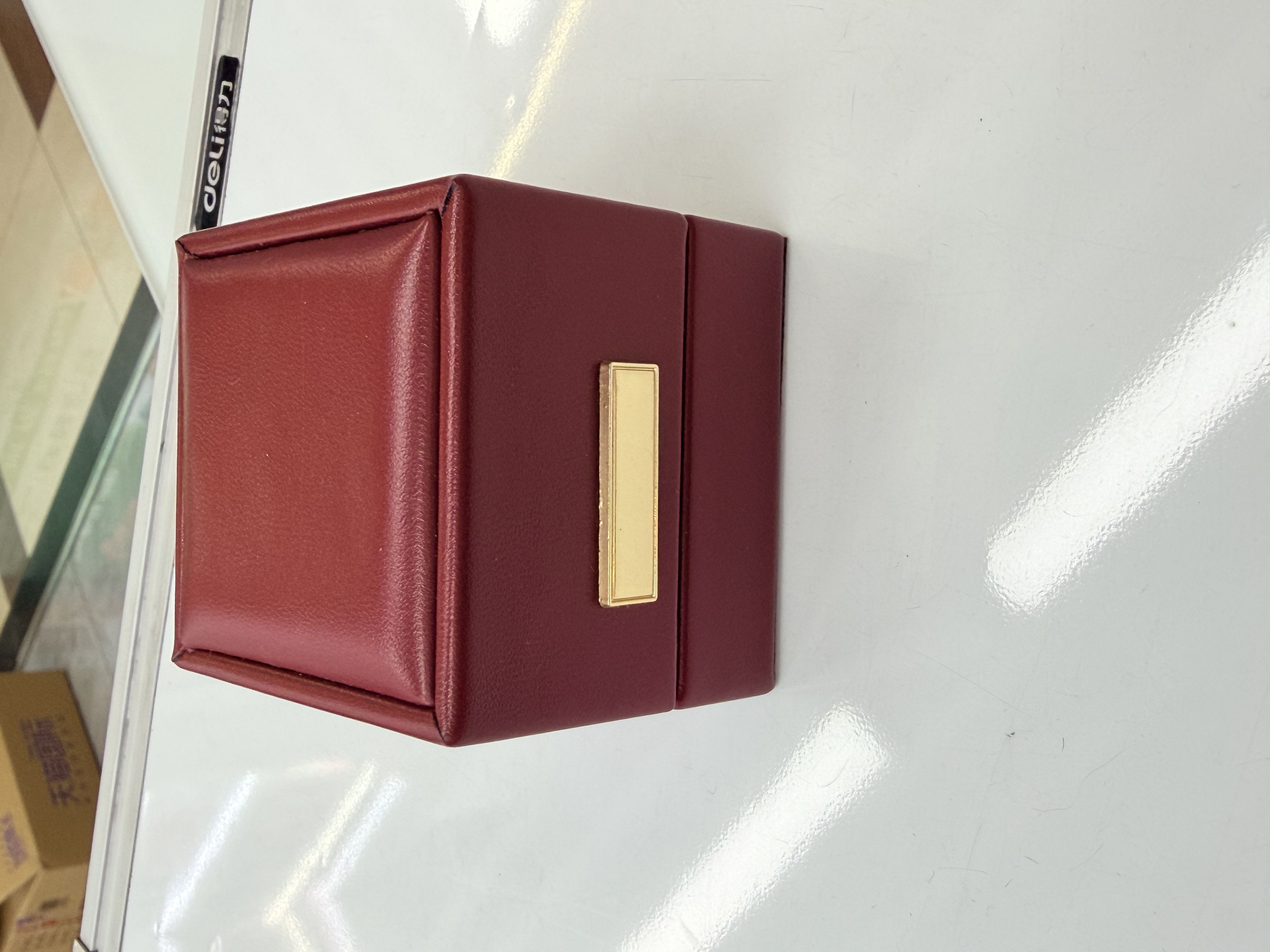 Souvenir gift box, gift box packaging box, exquisite gift box, excellent gift product Item Picture