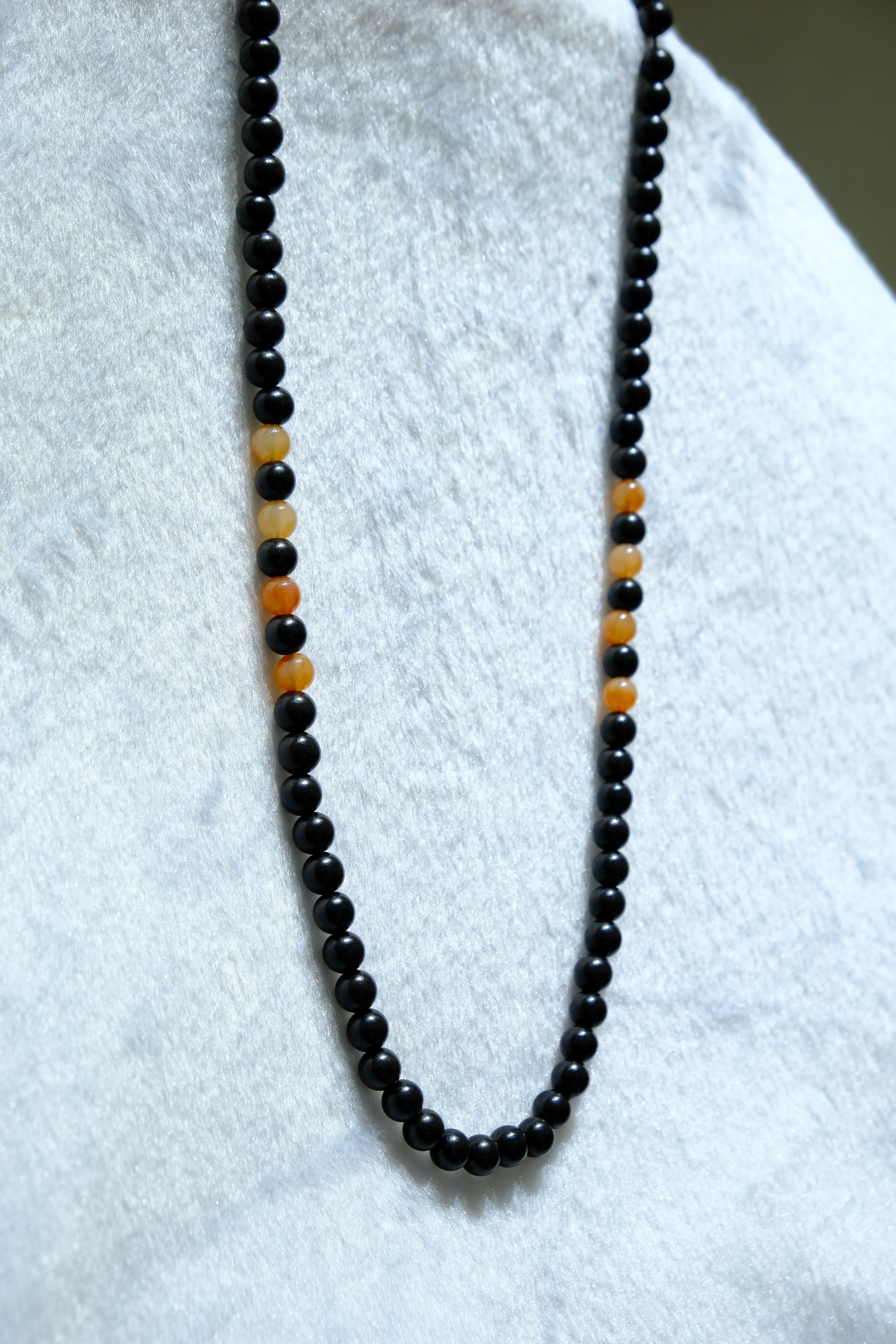 黑檀木仿红玛瑙珠串