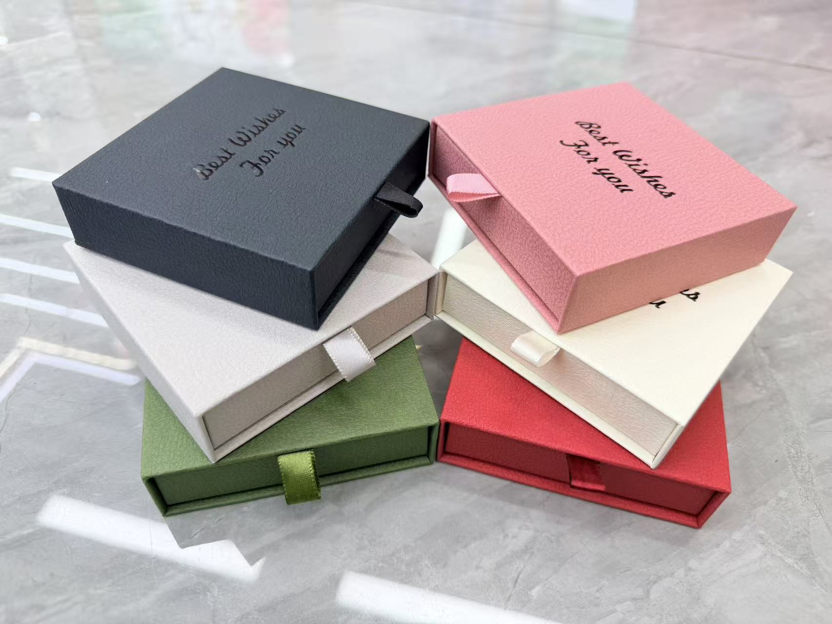 纸质礼品包装纸礼盒包装袋礼物包装礼盒送礼用简约风抽屉盒