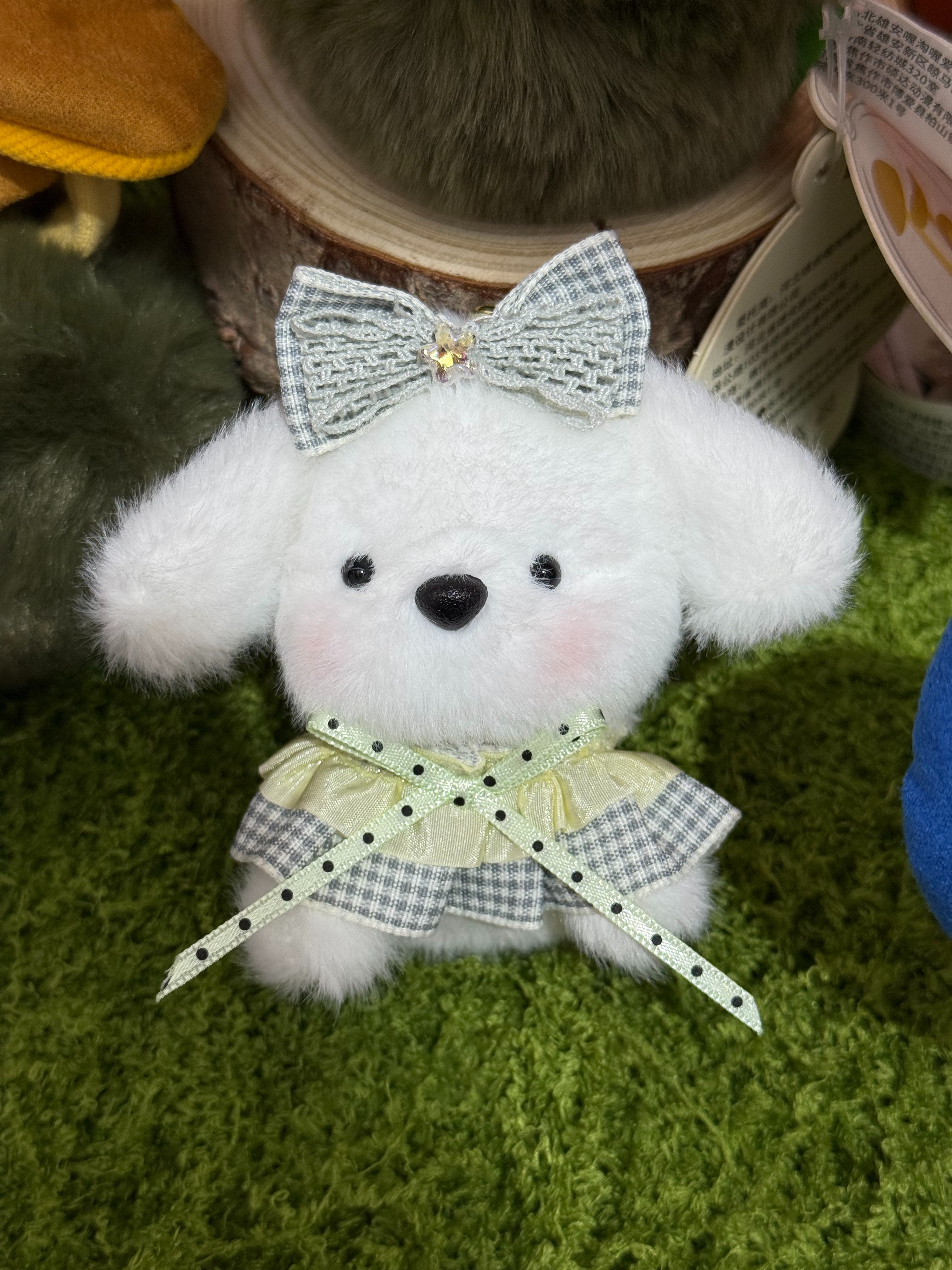 Best friend style puppy plush keychain schoolbag pendant details Picture