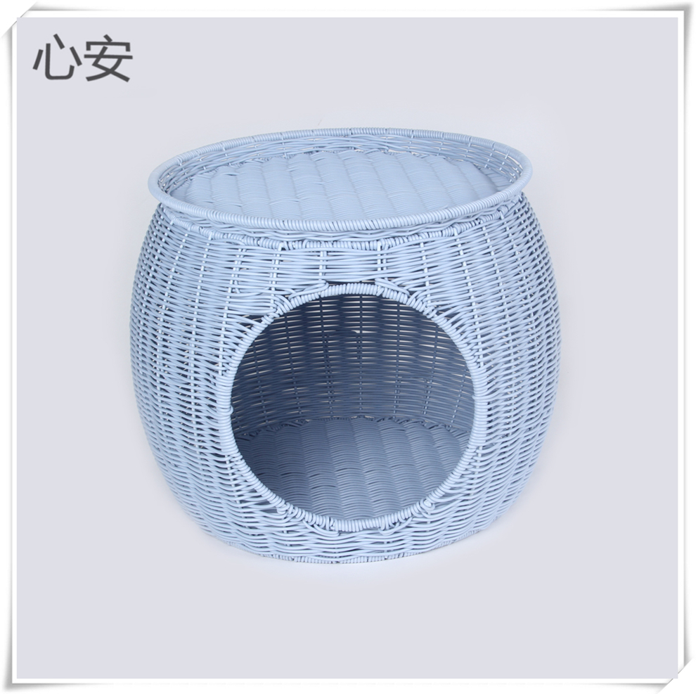 The top cover of the light luxury sky blue imitation rattan dual-purpose pet bed can be used as a coffee table. The cat bed with a high appearance level is suitable for cats of various breeds full figure