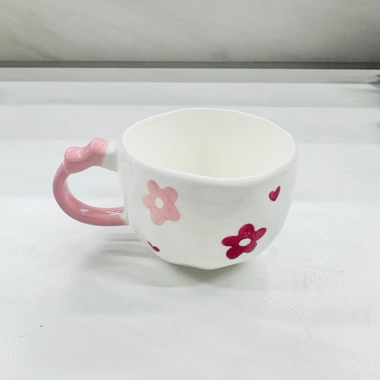 粉色花朵图案白色陶瓷杯圣诞北欧陶瓷杯世界杯杯