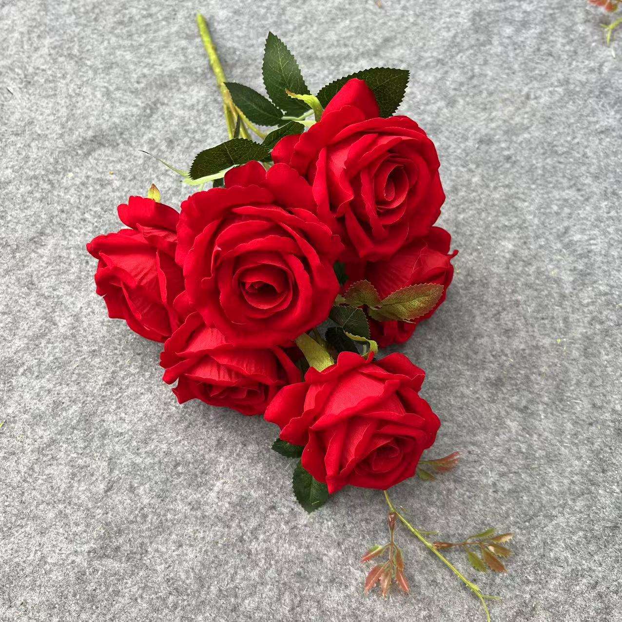 仿真花仿真玫瑰6头把束绒布玫瑰仿真花制作婚礼家居装饰批发花材 详情图4