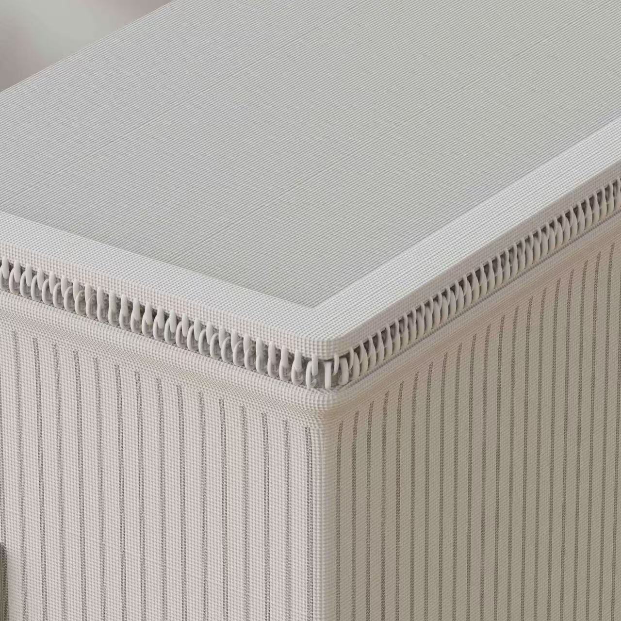 收纳箱实物图