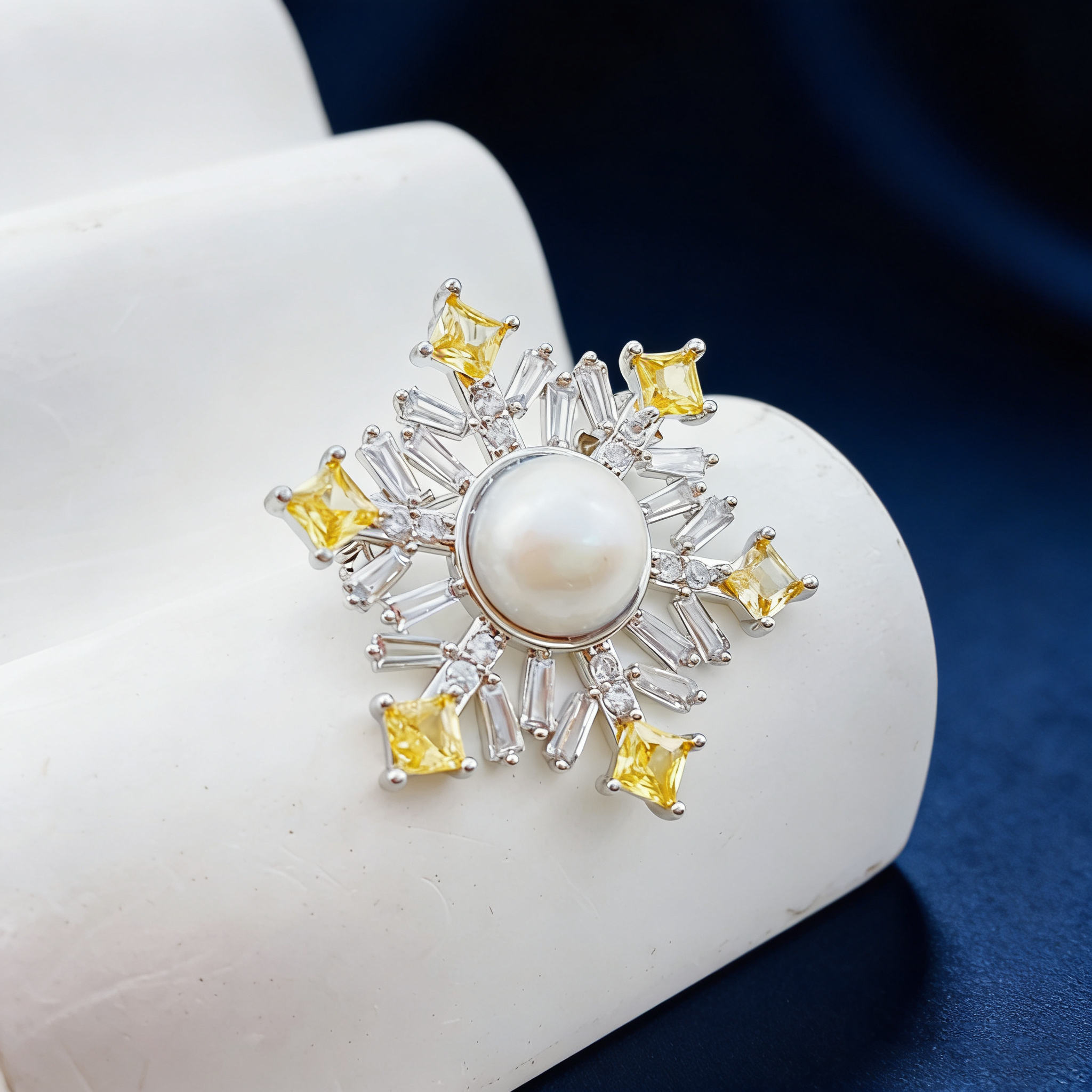 Pearl flower brooch, Baroque pearl brooch, decorative Chinese trend brooch, retro accessory brooch, ladies' waist-cinching fashion Christmas brooch gift, Chinese style XZ136019 Specification image