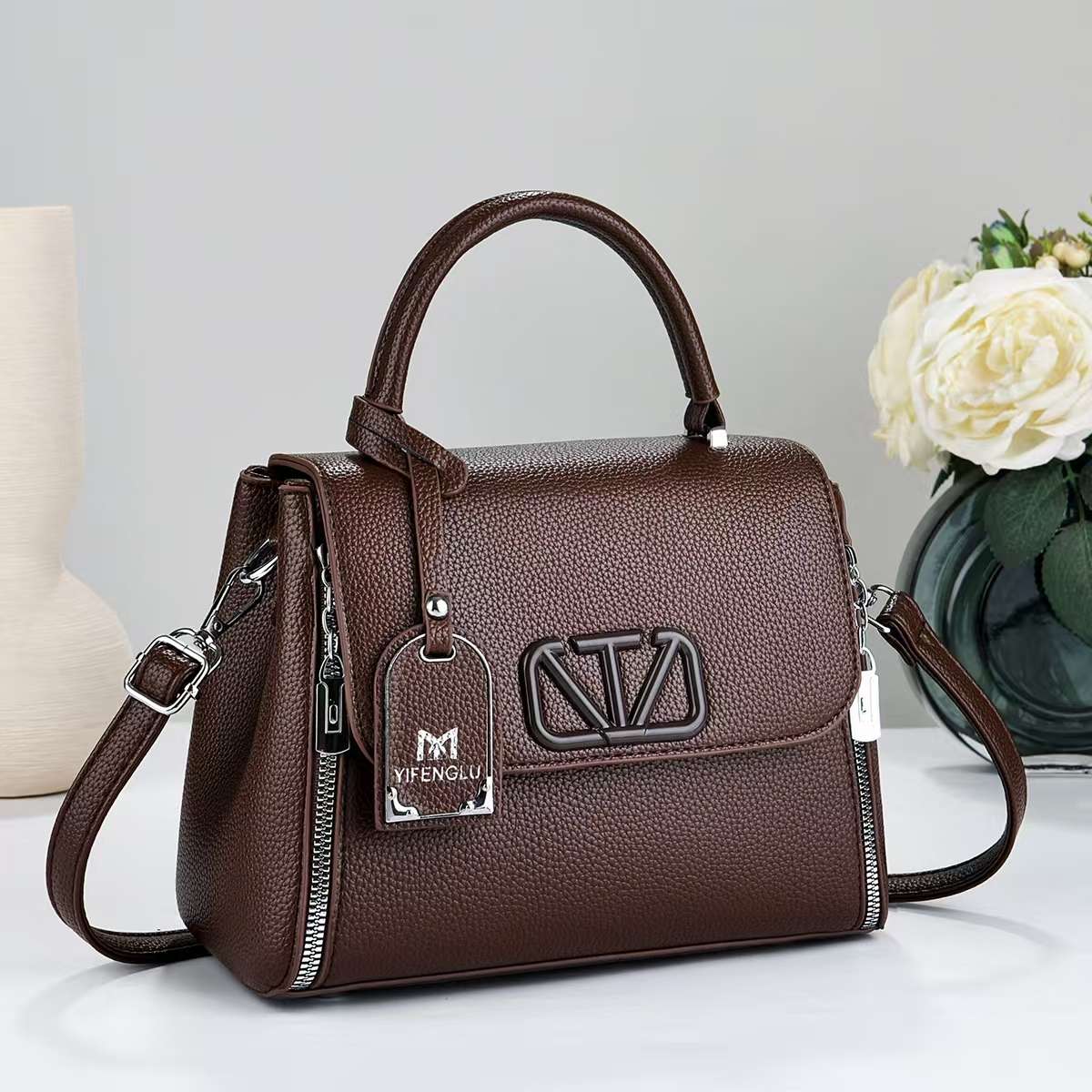 High-quality women's crossbody fashion PU women's bag, women's crossbody fashion 2026 in-stock new style. detail image 2