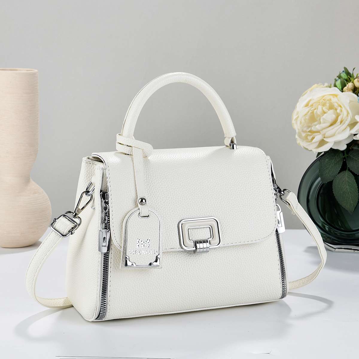 High-quality women's crossbody fashion PU women's bags, women's crossbody fashion 2026 in-stock new style details Picture