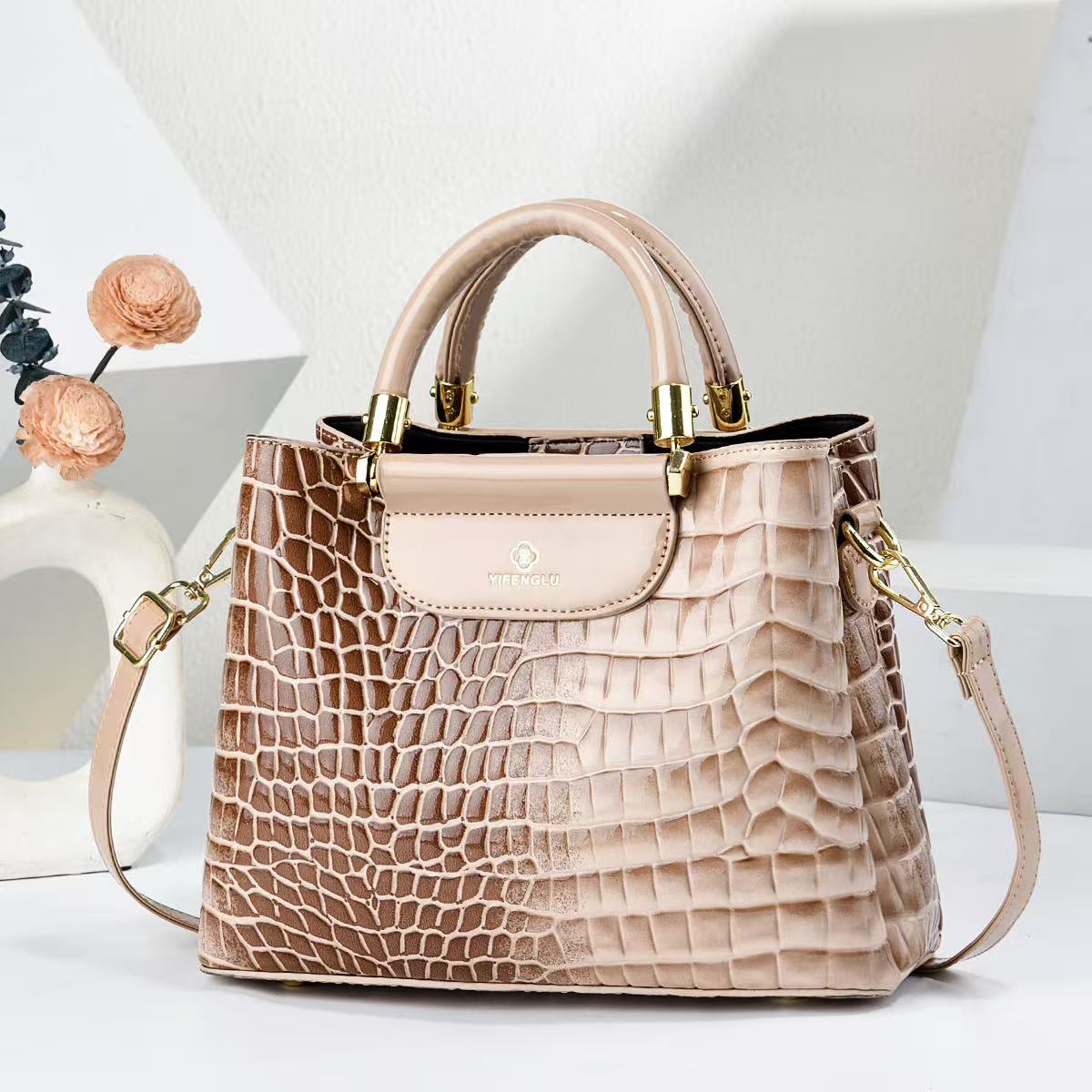 High-quality women's bag, women's crossbody fashion PU women's bag, women's crossbody fashion 2026 in-stock new style details Picture