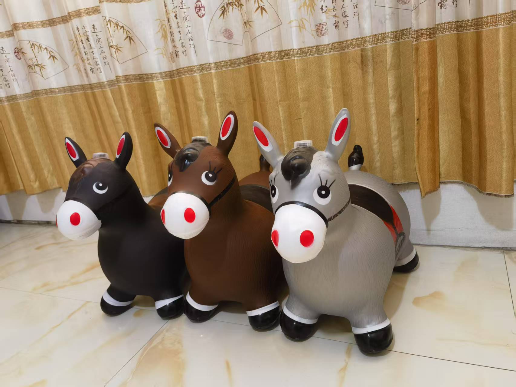 生日快乐套装/手办/派对用品儿童卡通/花灯中秋节/橄榄球白底实物图