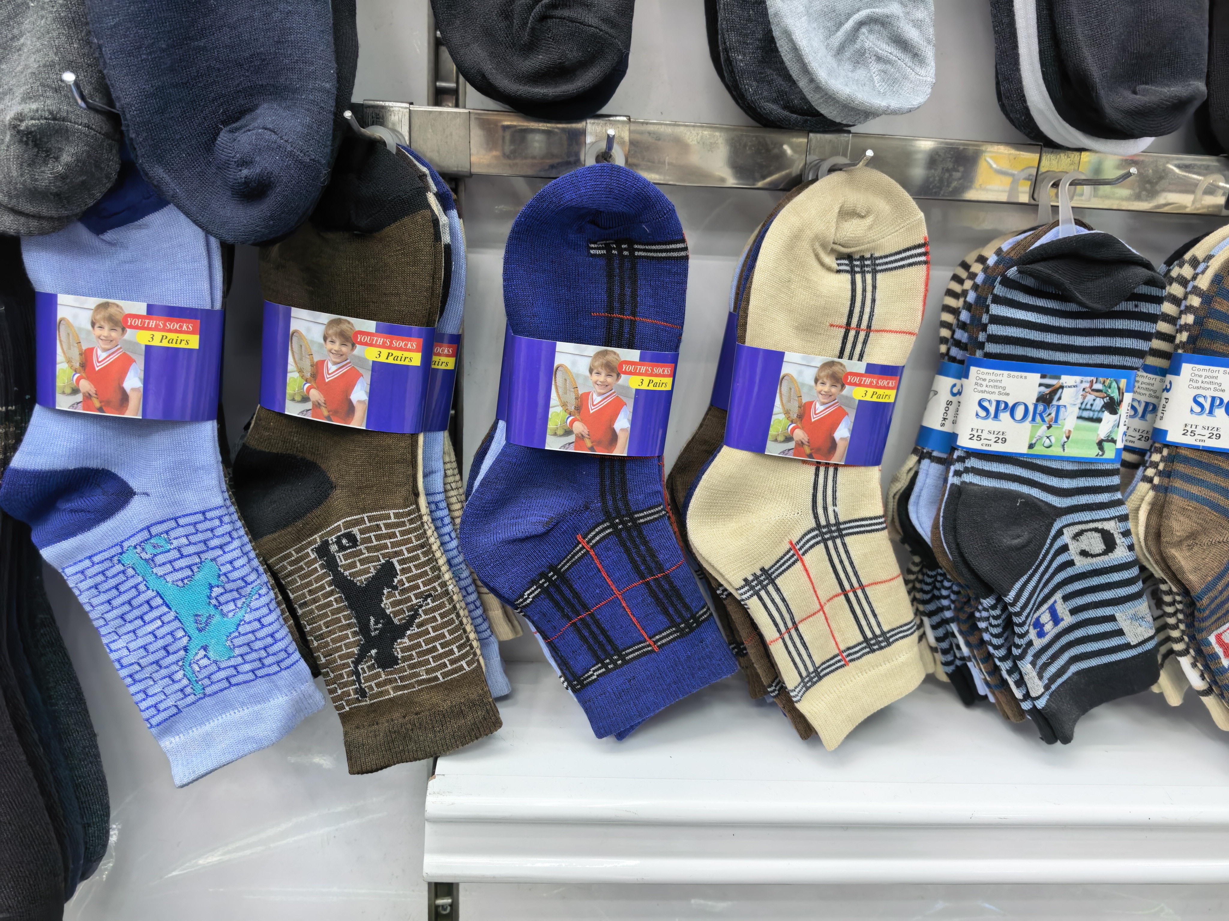 Men's and teenagers' socks for foreign trade, polyester-cotton socks detail image 2
