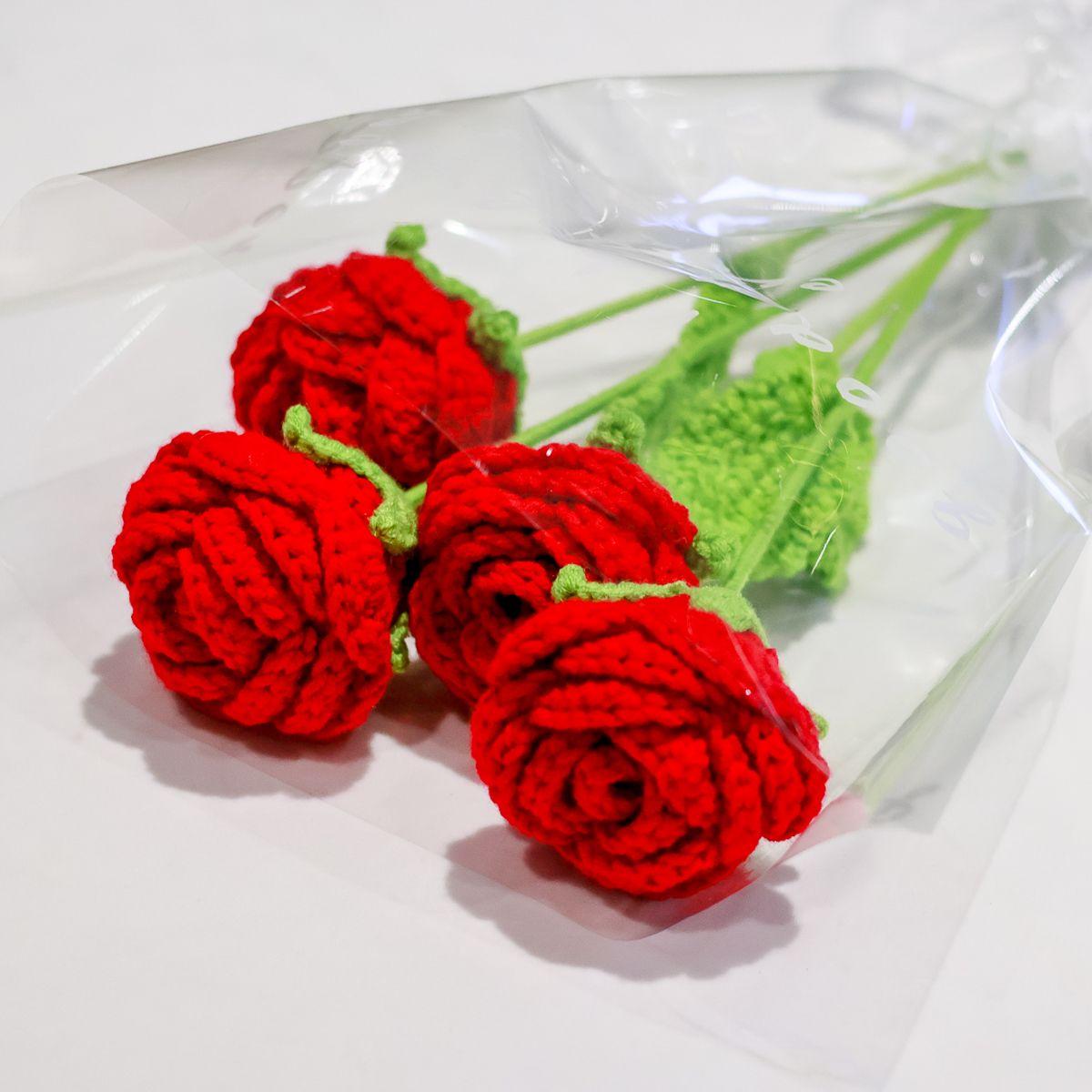A romantic and creative gift bouquet of hand-crocheted red roses that never wither details Picture