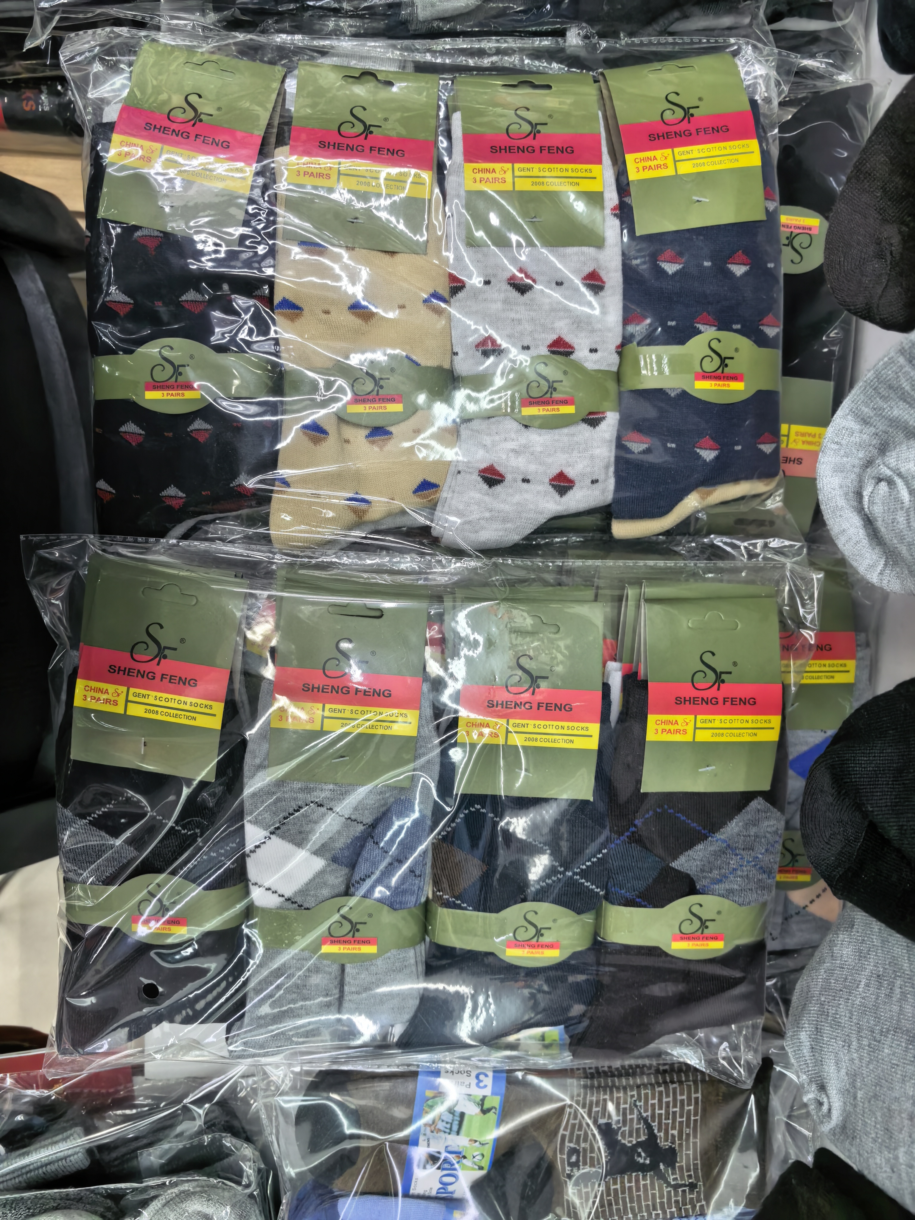 Men's socks for export, mid-calf socks for export, square men's socks, plain men's socks and cotton socks details Picture