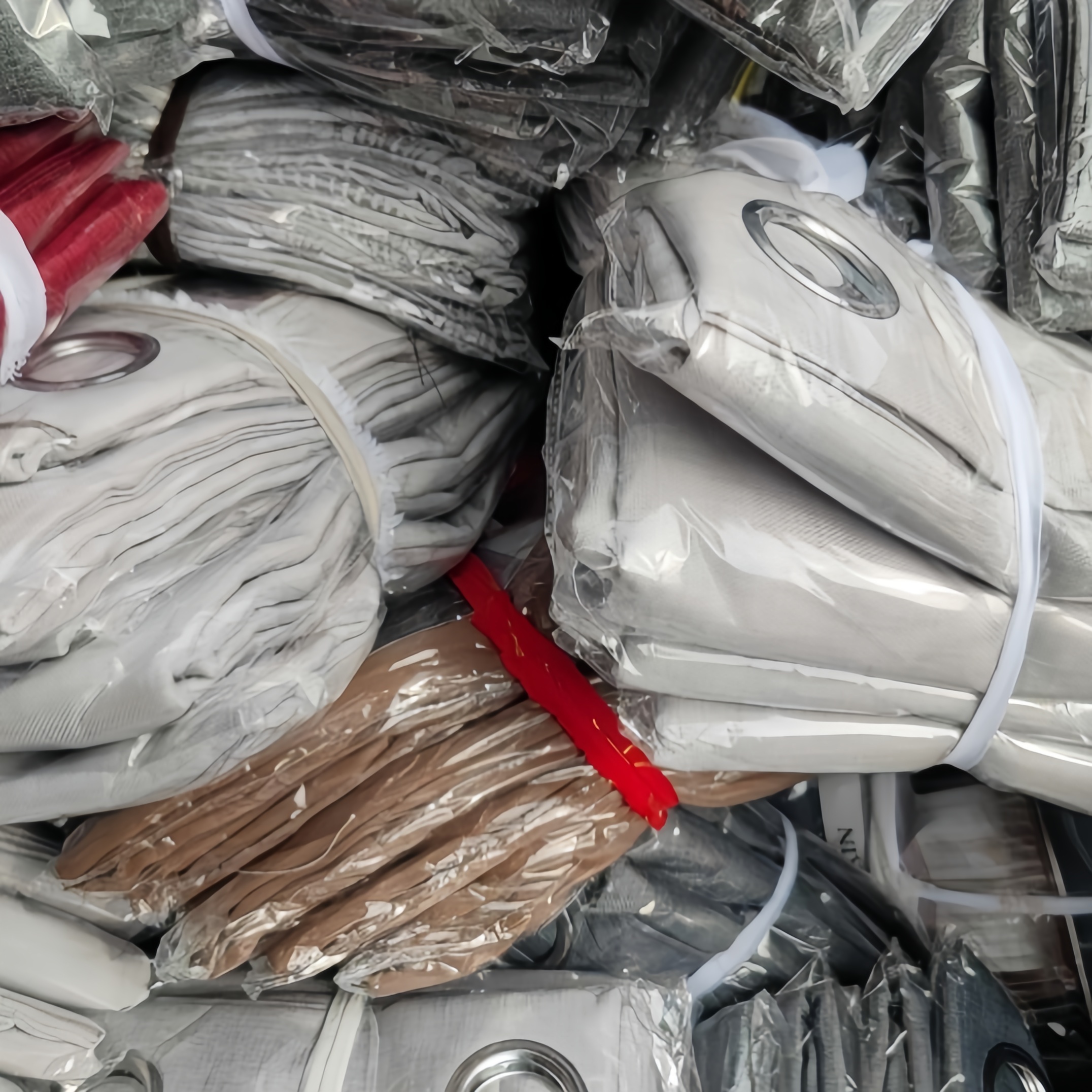 非洲美洲低价全新多款式商超爆款遮光窗帘外贸款素色压花提花可选