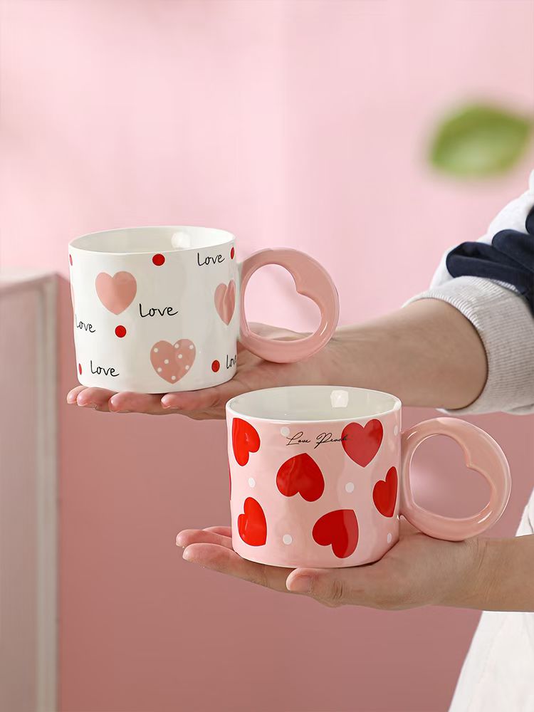 Summer couple's cute mugs, World Cup coffee cups, daily necessities cups, new ceramic heart-shaped mugs, one cup one color box, a great choice for souvenirs detail image 5