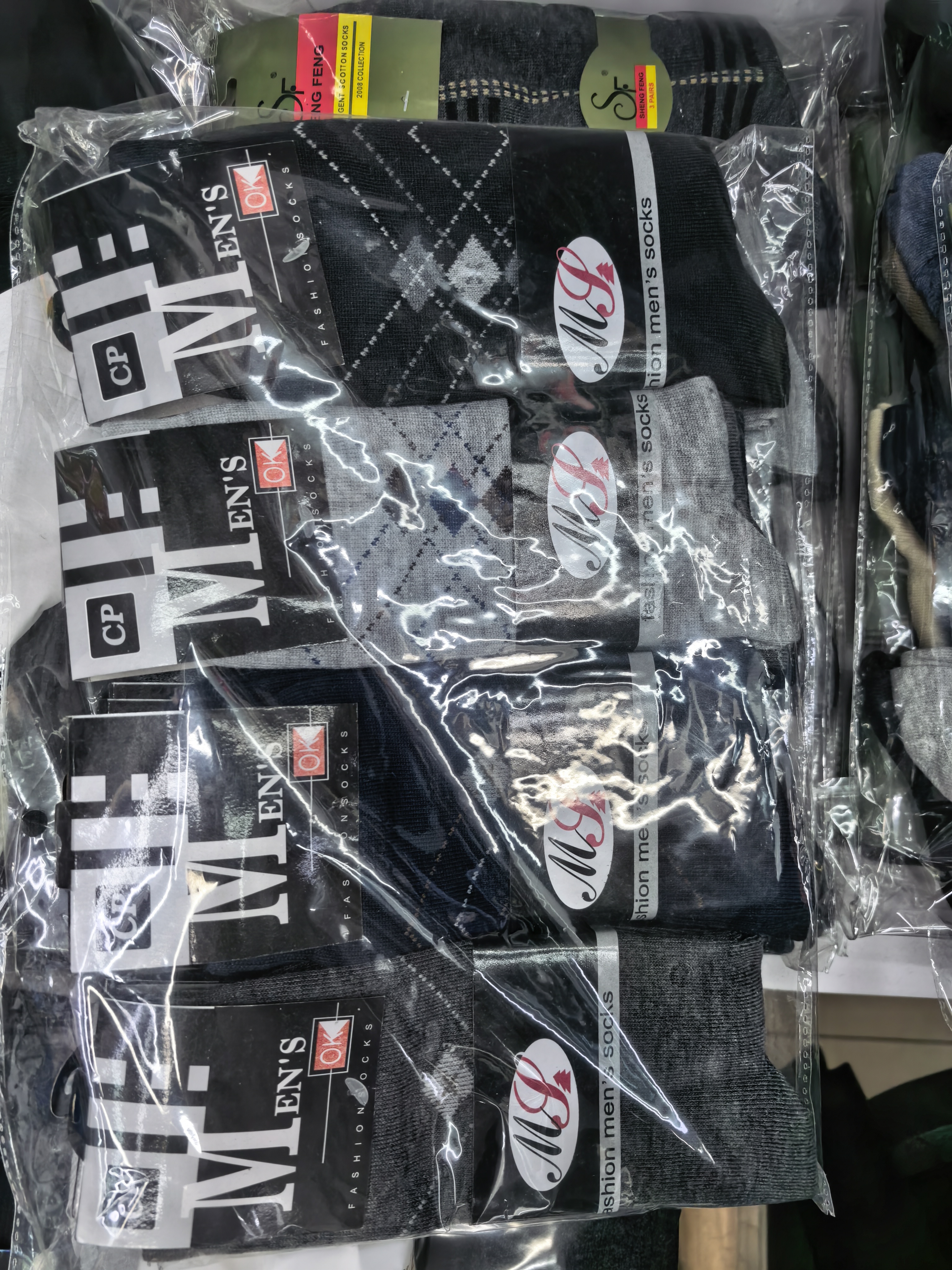 Men's socks for export, mid-calf socks for export, square men's socks, plain men's socks and cotton socks Specification image