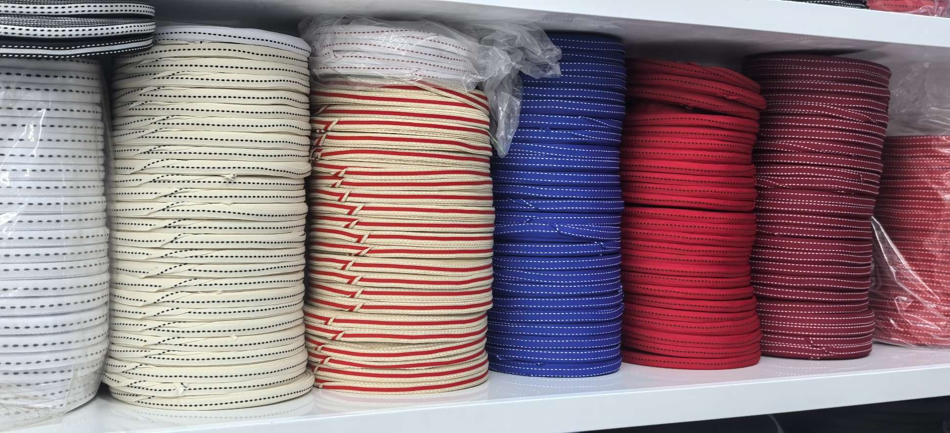 Garment edge wrapping