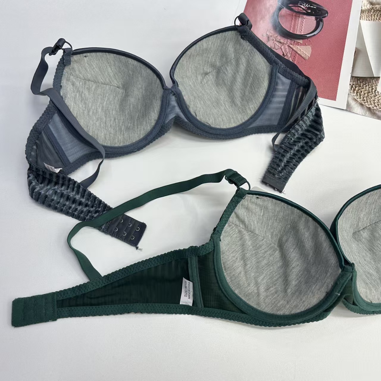 JZY-7729# women's underwear and bras for export to the Middle East and Africa. Large-sized, thickened velvet texture with steel rims, romantic bra QNI Specification drawing