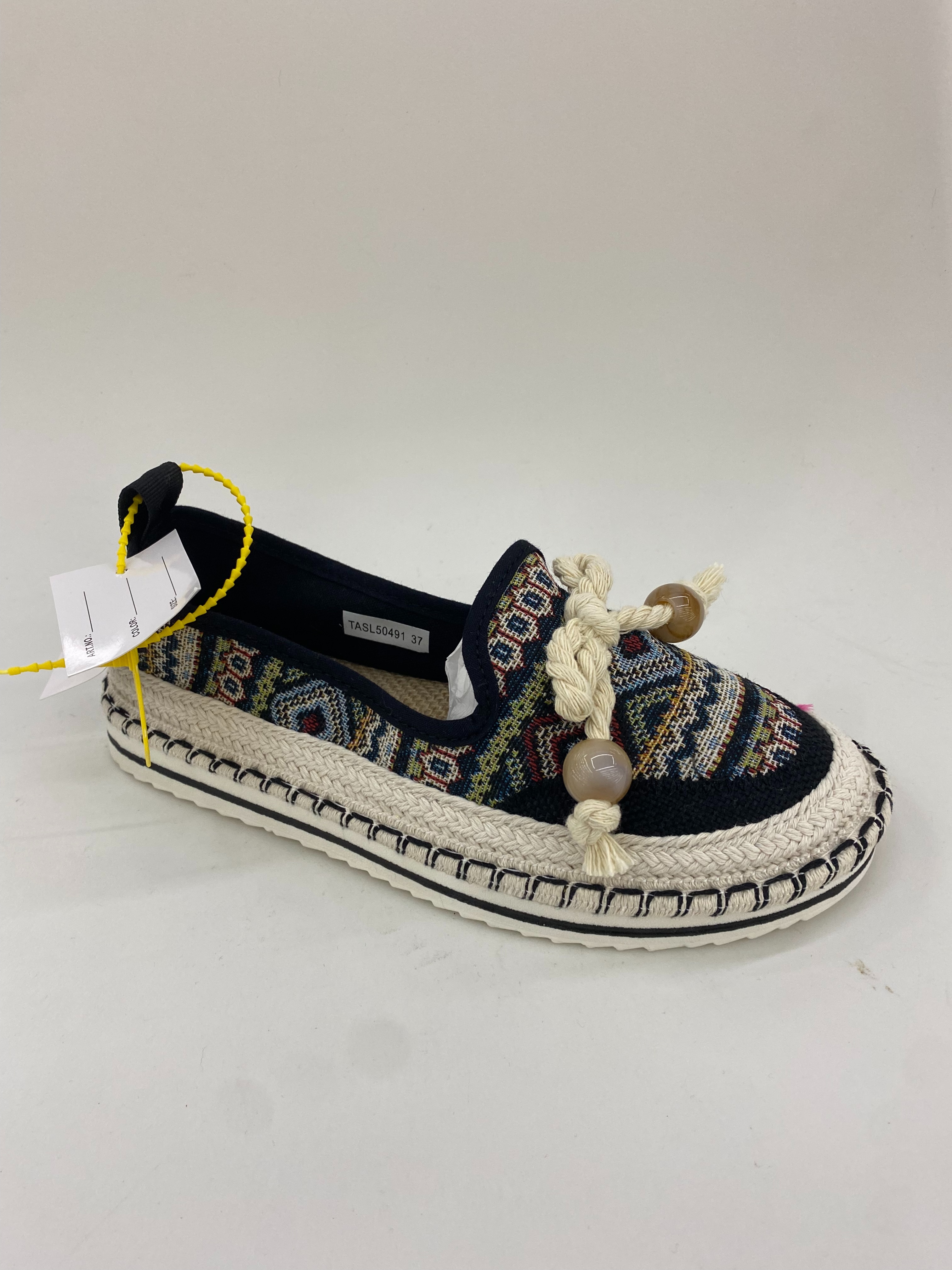 McQueen women's single shoes, black thick-soled German training casual shoes, woven pattern board shoes full figure