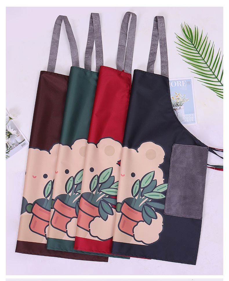 A fresh and fashionable cartoon bear apron for home kitchen, waterproof and oil-proof, cute for cooking, can be used to wipe hands, and worn around the neck and waist Item Picture