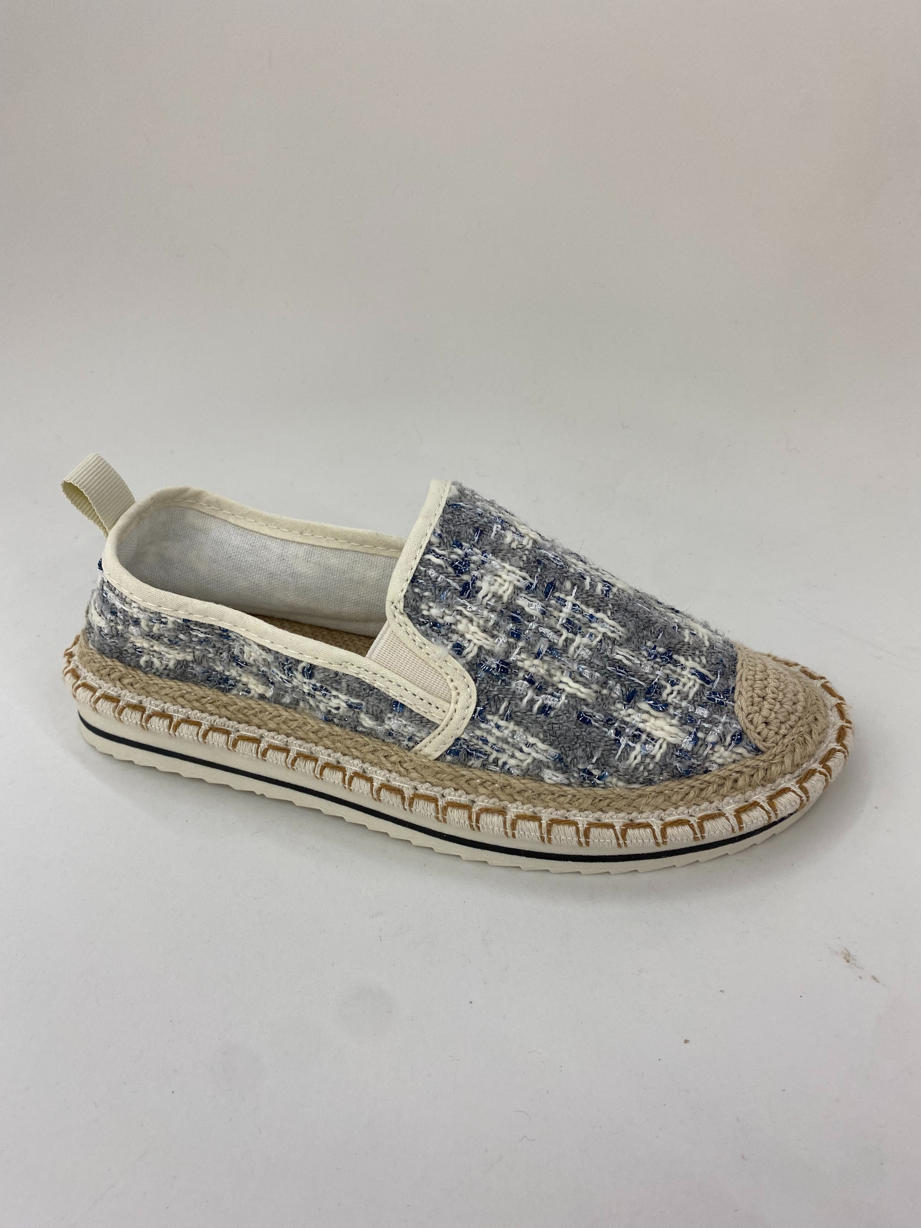 McQueen white thick-soled German training women's single shoes with woven texture casual and versatile shoes full figure