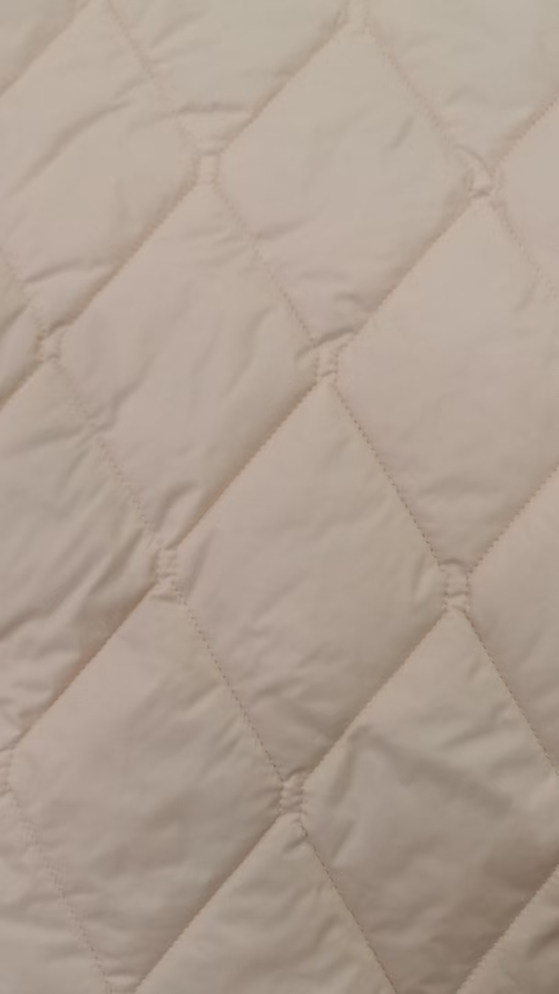 三层绗缝70克仿丝棉加无纺布