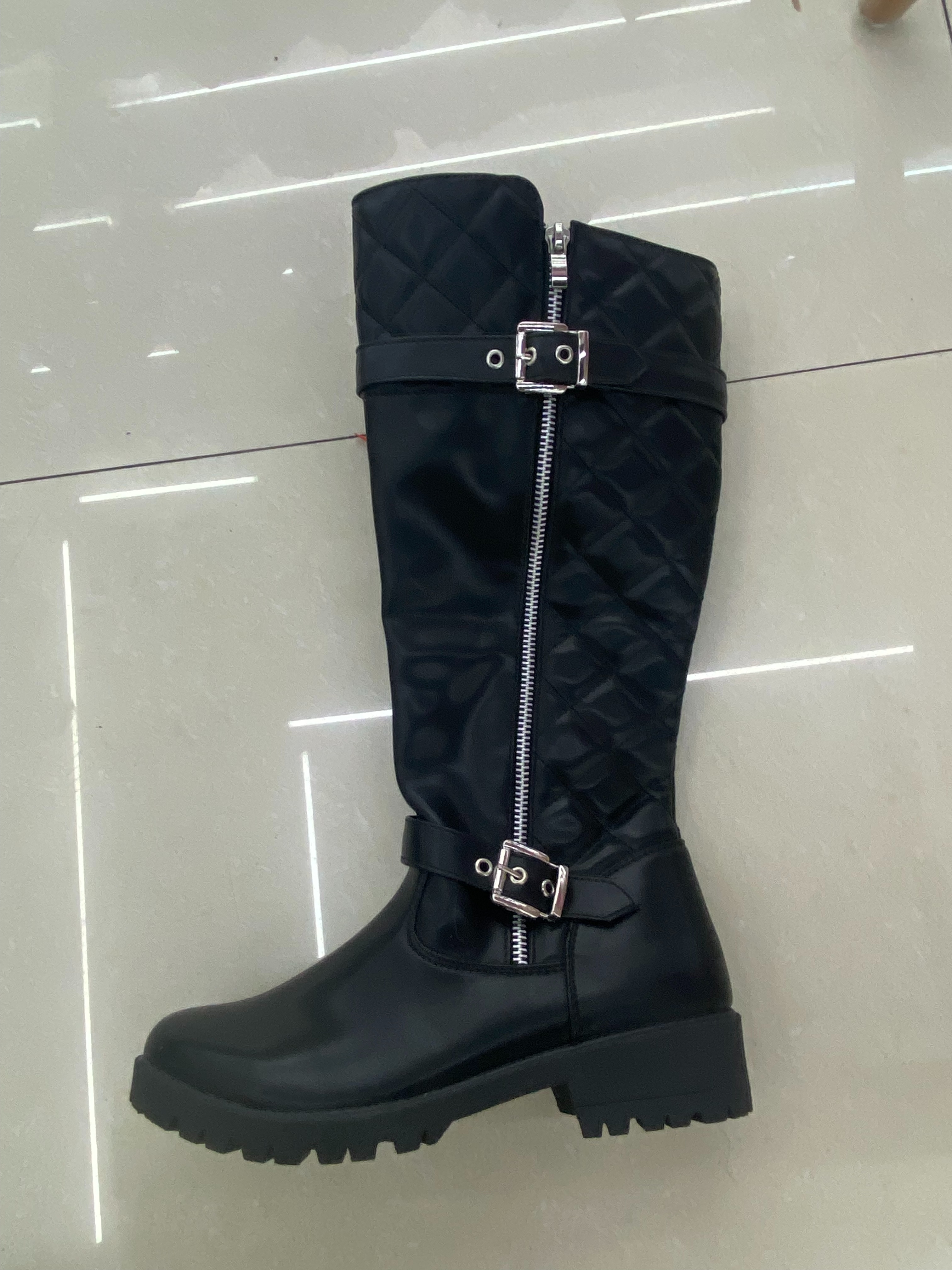 Black thigh-high boots, women's shoes with a knee-length design, knitted boots that make you look taller, casual women full figure