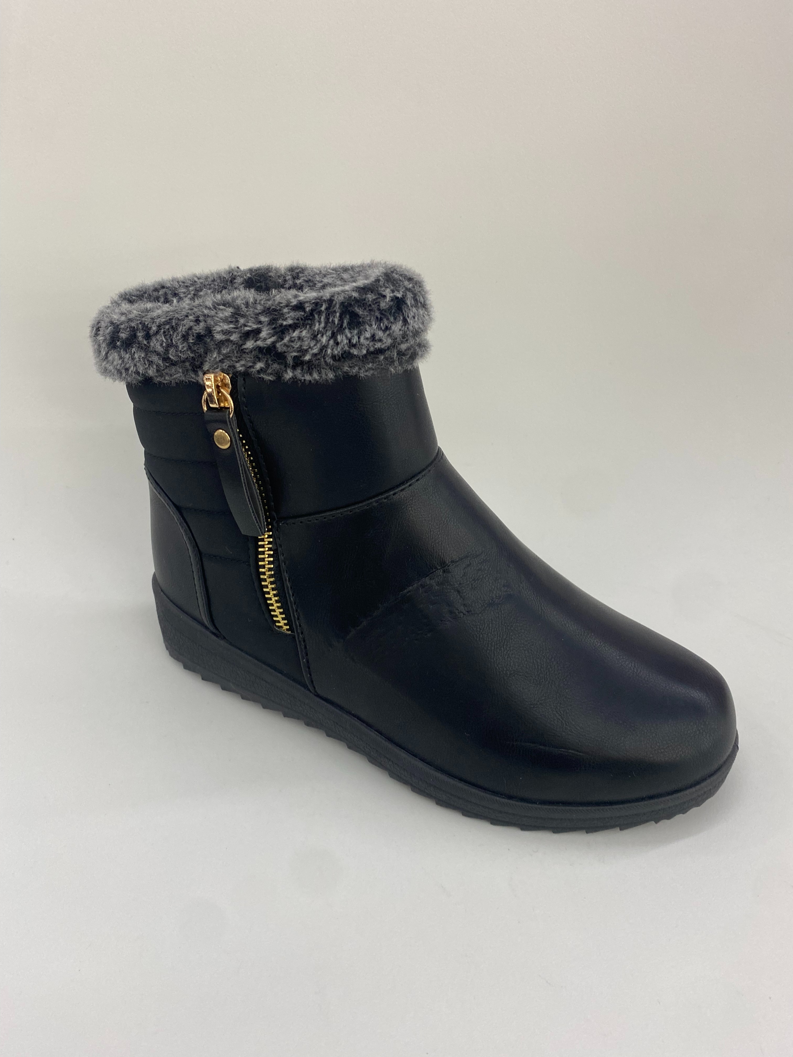 Black leather over-the-knee boots, women's shoes, design sense, golden zipper, grey plush lining full figure