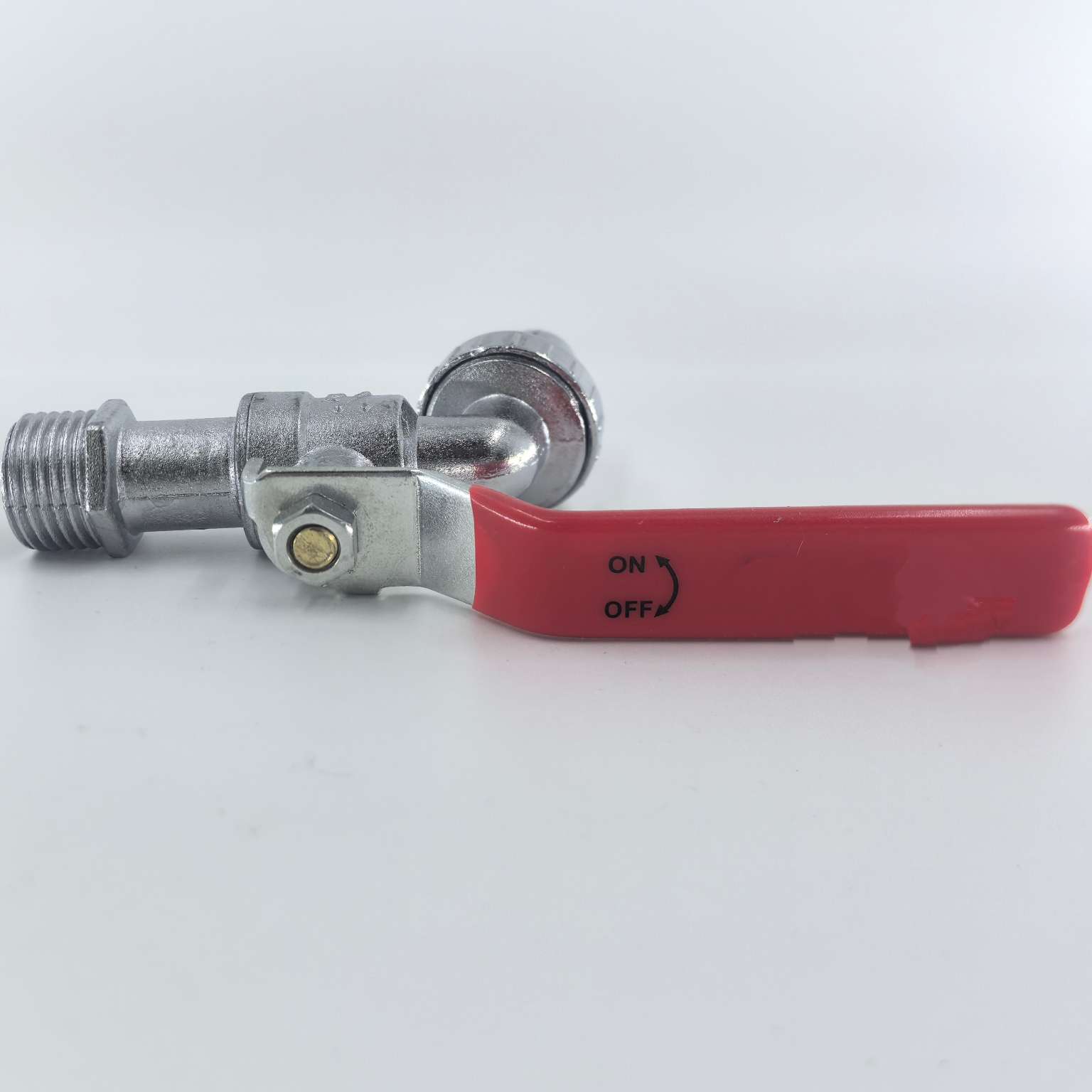 أما المنافس المانع للرش فيؤدي إلى تنفيس الفم المستخدم في الأغراض المنزلية بدون تناثر detail image 2