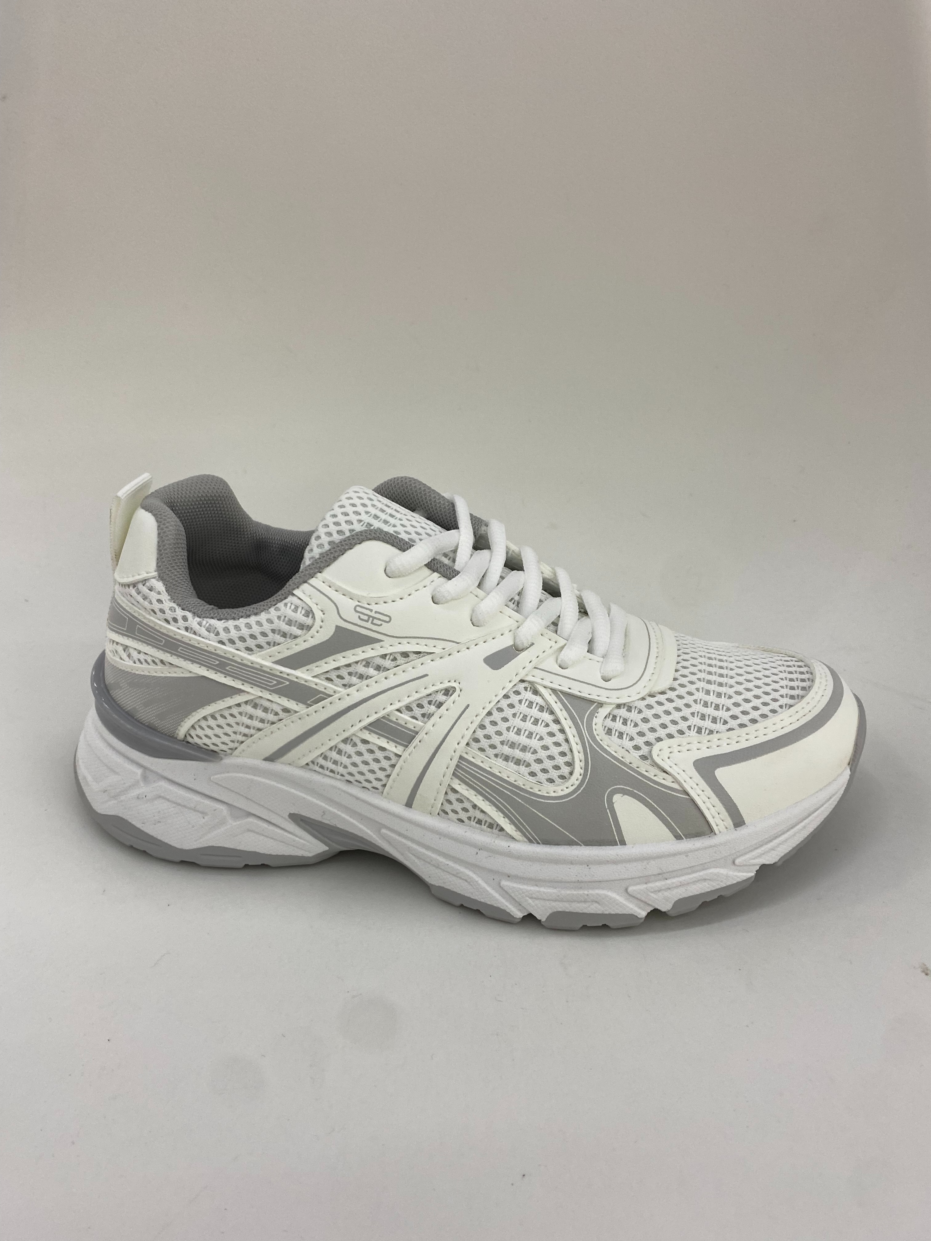 Light-colored sports shoes for women's casual and comfortable life sports shoes full figure