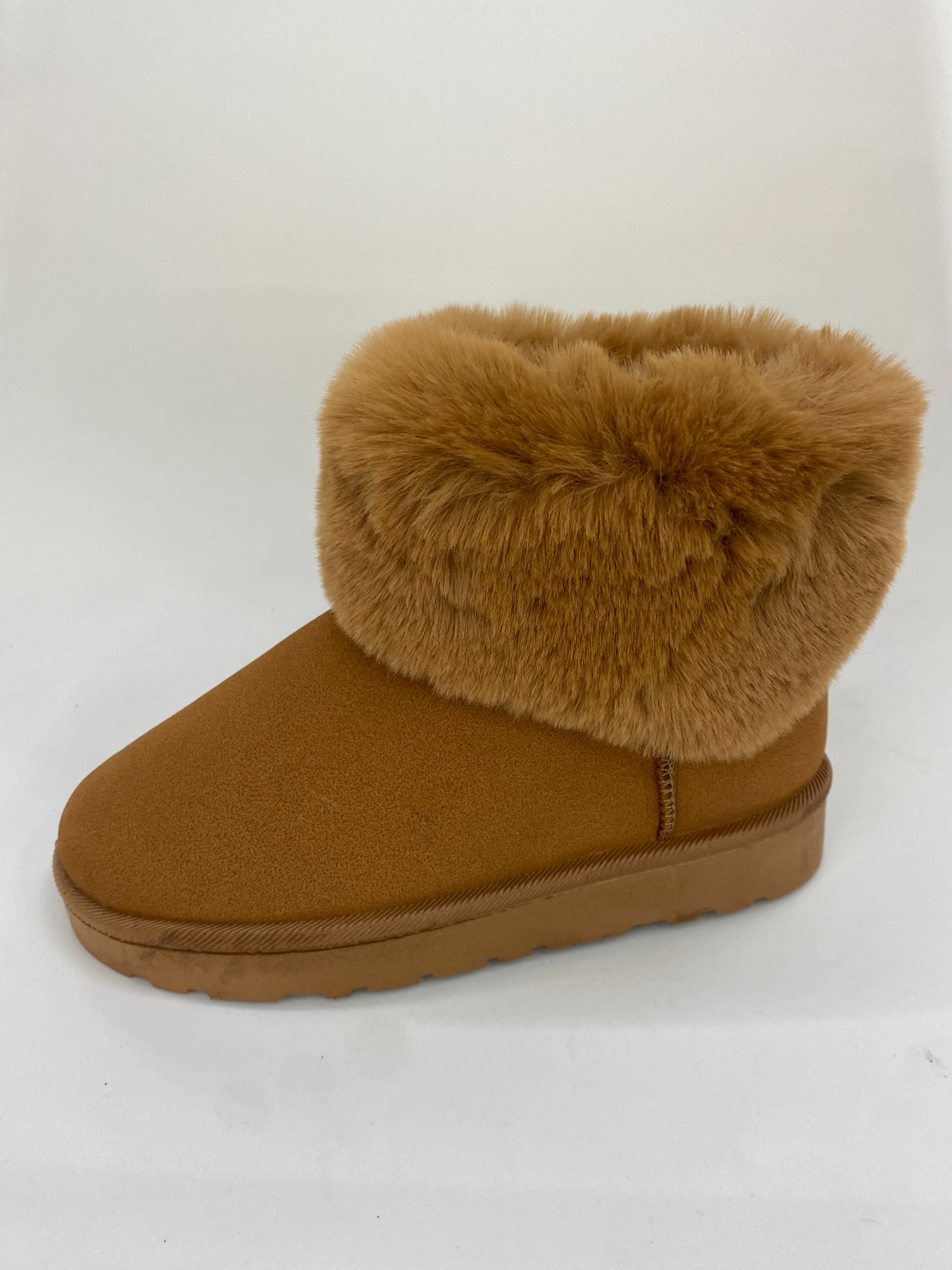 Brown plush short boots, women's shoes with a sense of design, mid-waist knitted warm boots full figure