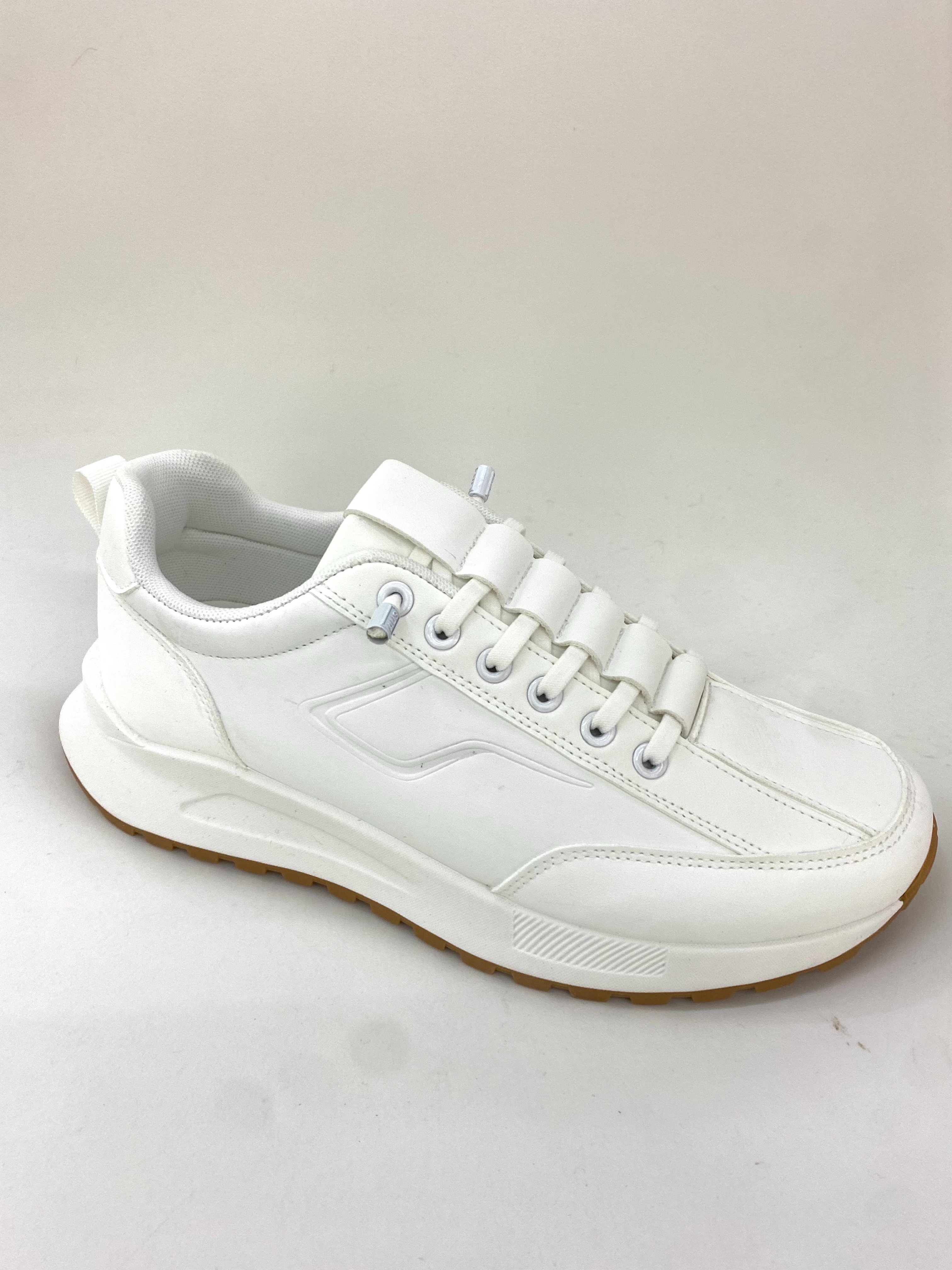 White sports Shoes are comfortable and casual summer shoes for men full figure