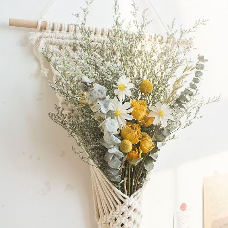 Hand-woven tapestries, dried flowers, wall decorations, ins style, simple wall hangings, cotton rope weaving, artistic and fresh style, bedroom, living room, background wall soft furnishings, homestay, photo atmosphere, and good decoration items