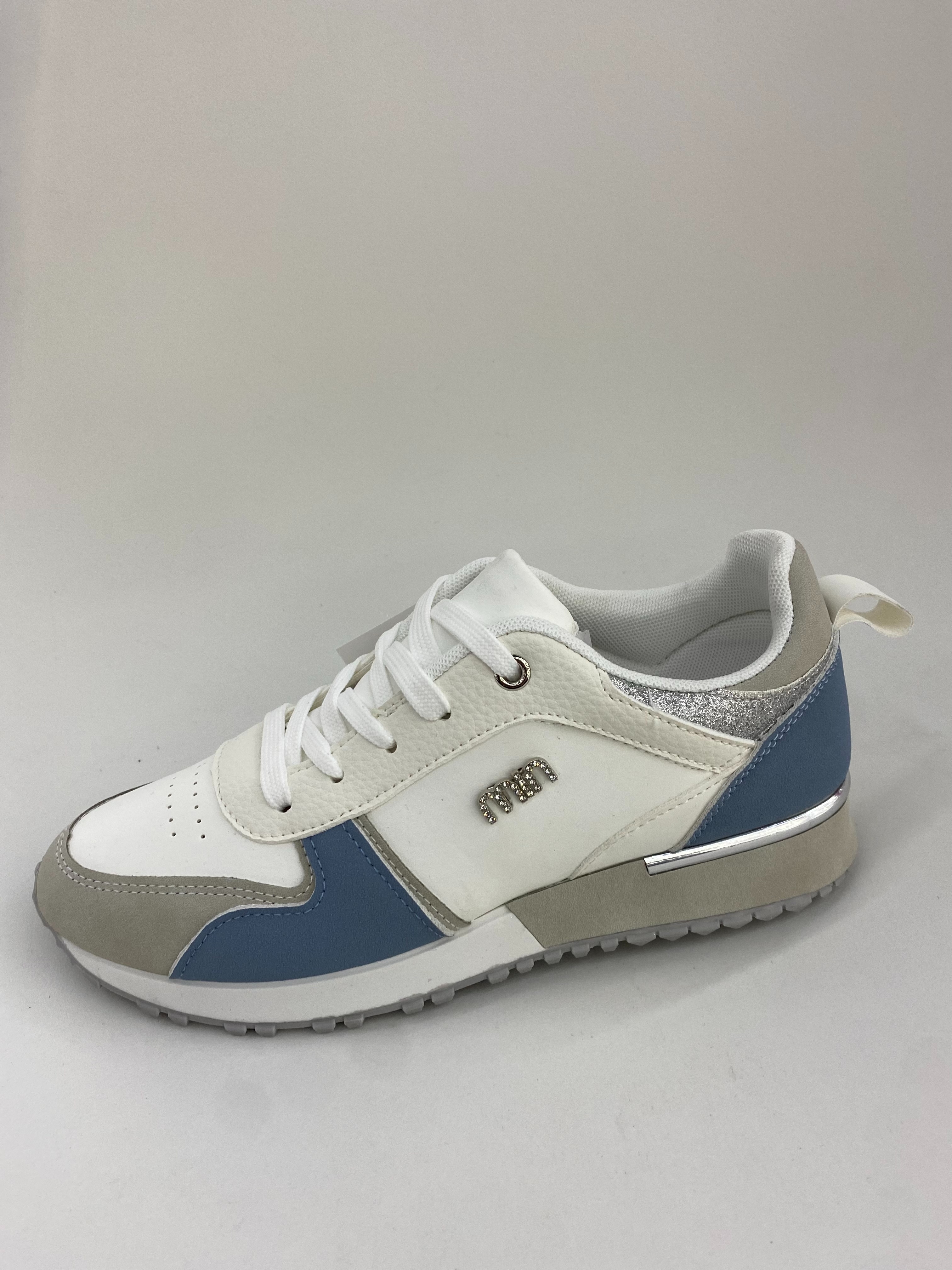 Women's running shoes are breathable, comfortable, anti-slip and versatile full figure