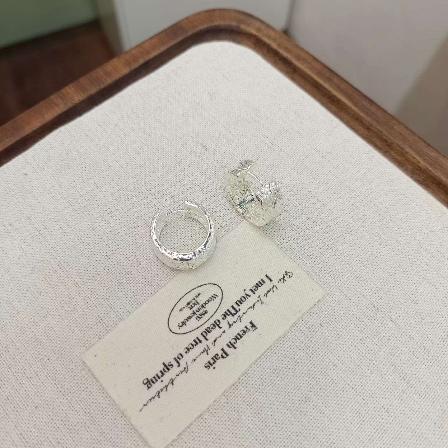 الحلقات الدائرية المكسورة الفتحة، التي تُلصق بأذن قوية، وزن رقيقة على الوجه، Item Picture