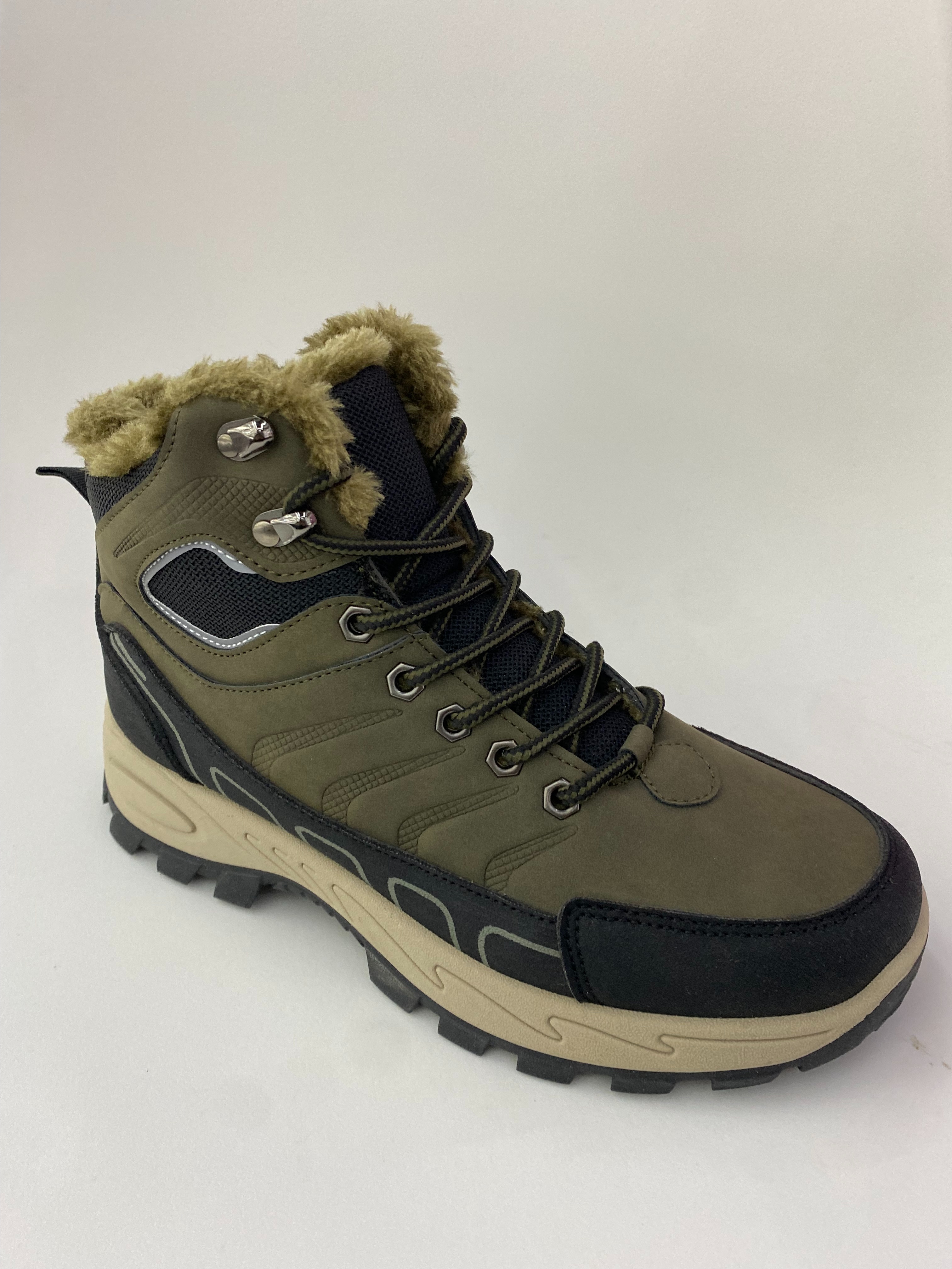 Mountaineering boots, professional sports outdoor shoes, anti-slip, wear-resistant, lightweight and breathable for women full figure