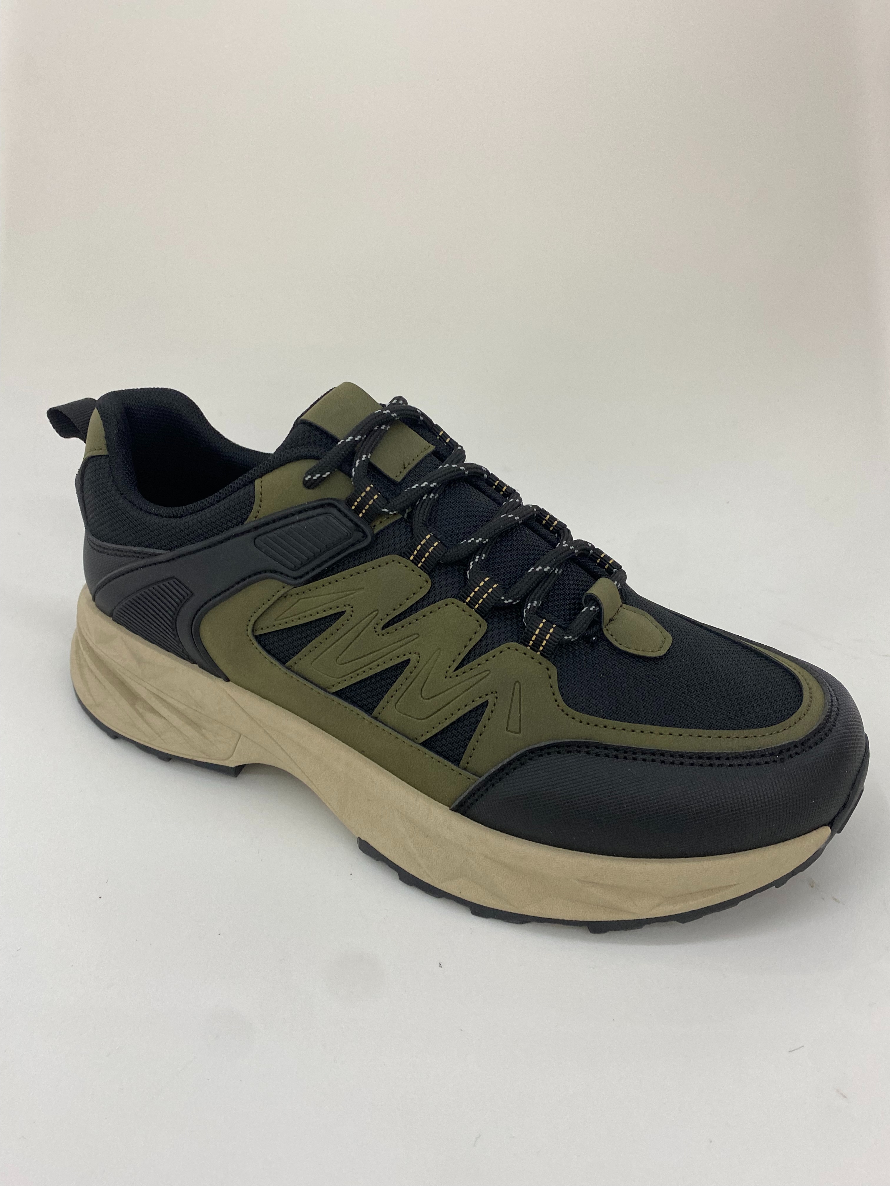 Men's running shoes are breathable, comfortable, shock-absorbing, anti-slip and lightweight sports shoes for men full figure