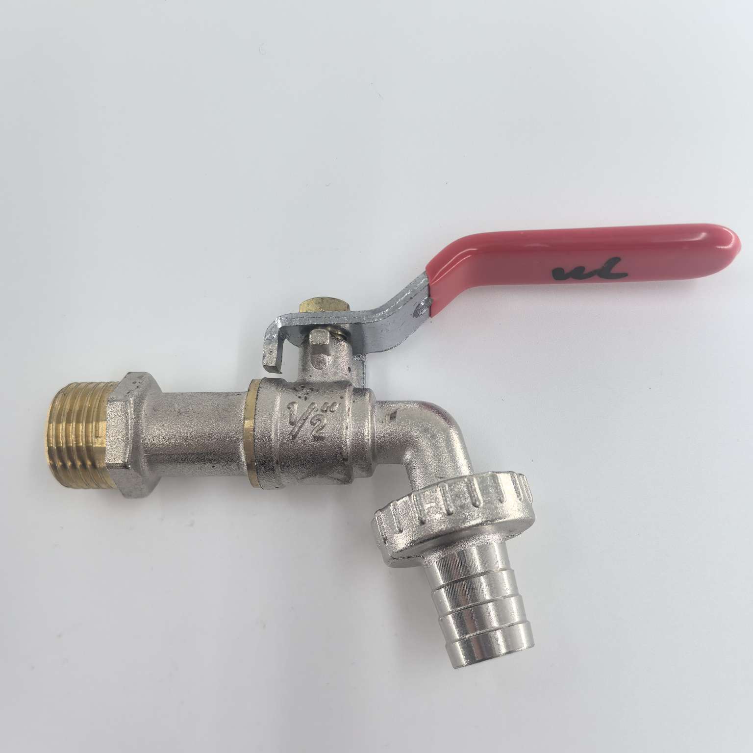 The all-copper faucet for household use is explosion-proof, leak-proof and easy to install detail image 3