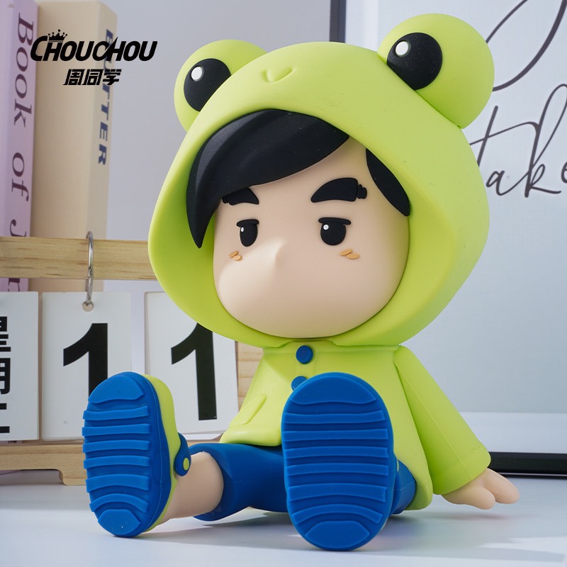 The official Jay Chou Pat Pat Light cartoon, featuring a frog-shaped character, is cute and creative. It's a trendy night light from the Fantasy Forest series details Picture