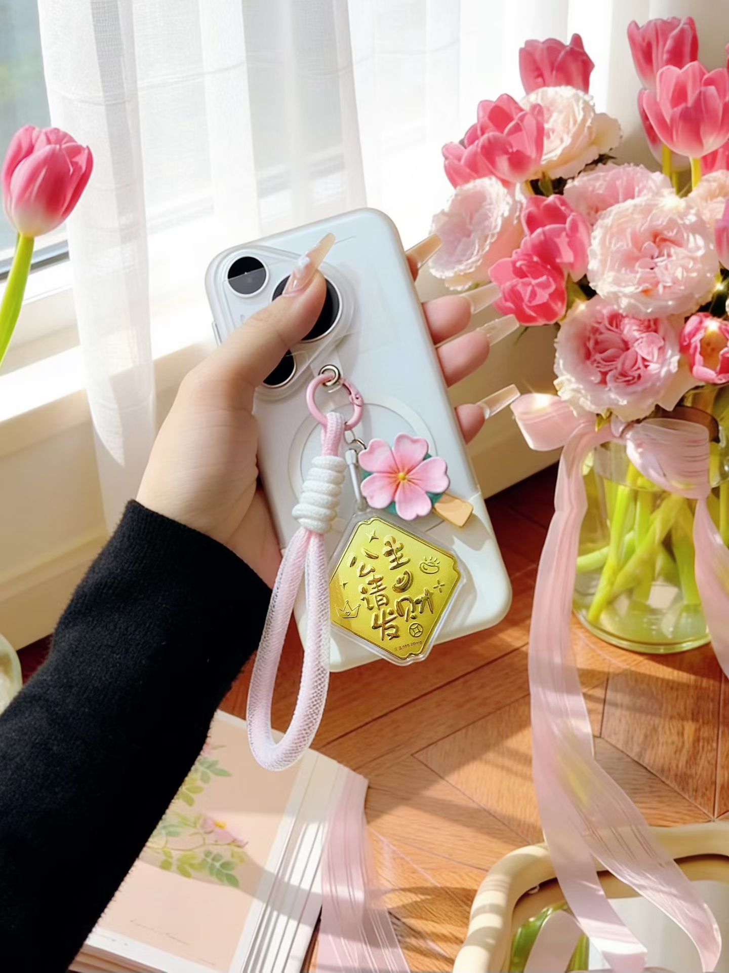 Because of you, I have always had spring and cherry blossoms 🌸 the spring breeze caresses the branches, pink and white cherry petals fall, paired with golden auspicious words. The little golden pieces are like crushed sunlight, shining on us, even the air is soaked pic 5
