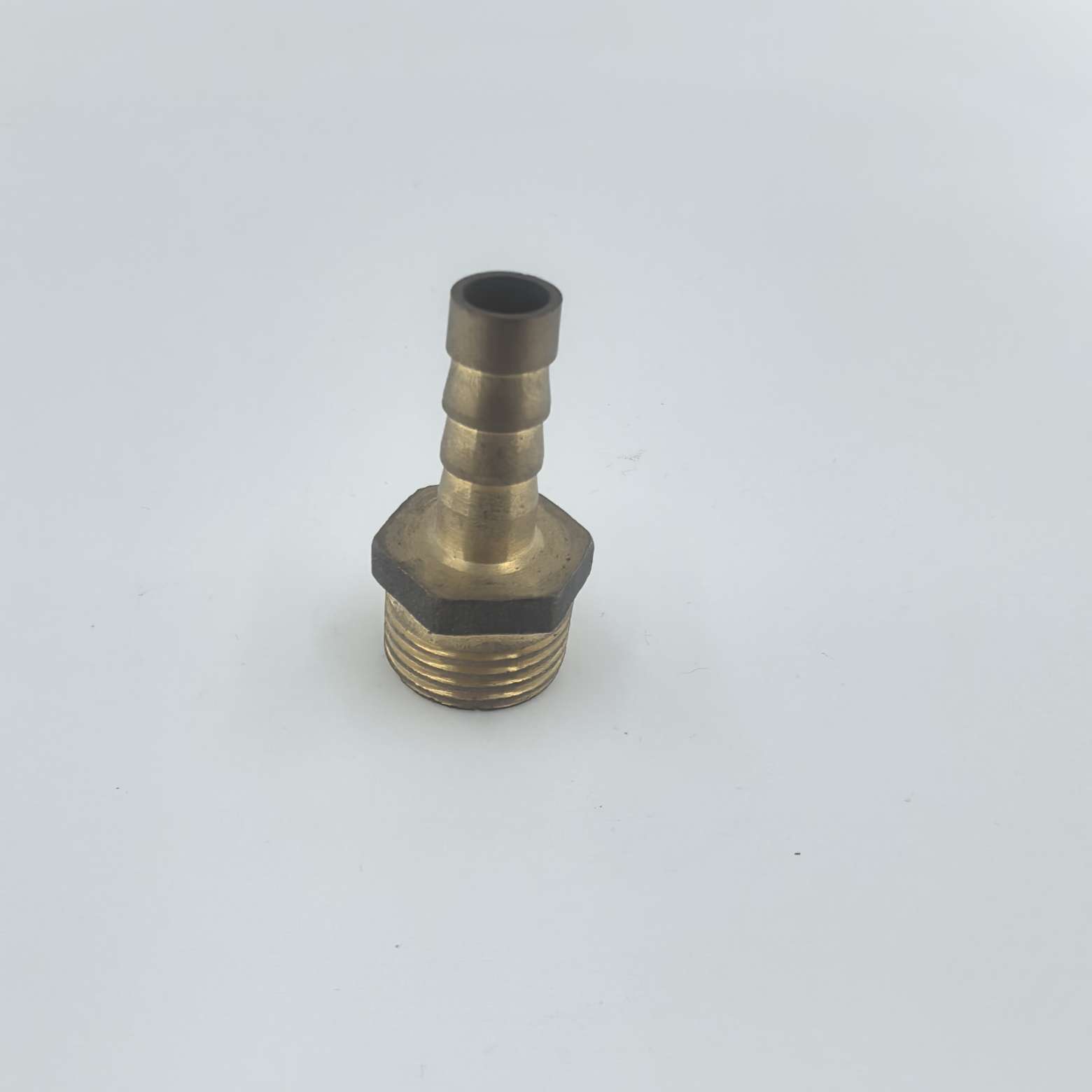 Fine copper pipe fittings, inner and outer wires, direct copper elbows, three-way and four-way plumbing hardware accessories detail image 2