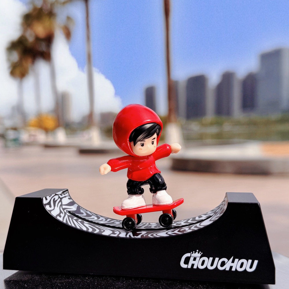 Genuine Jay Chou car accessories, red hoodies, Jay Chou scented candles, number plates, car ornaments, small ornaments, creative decorations, car interior ornaments
