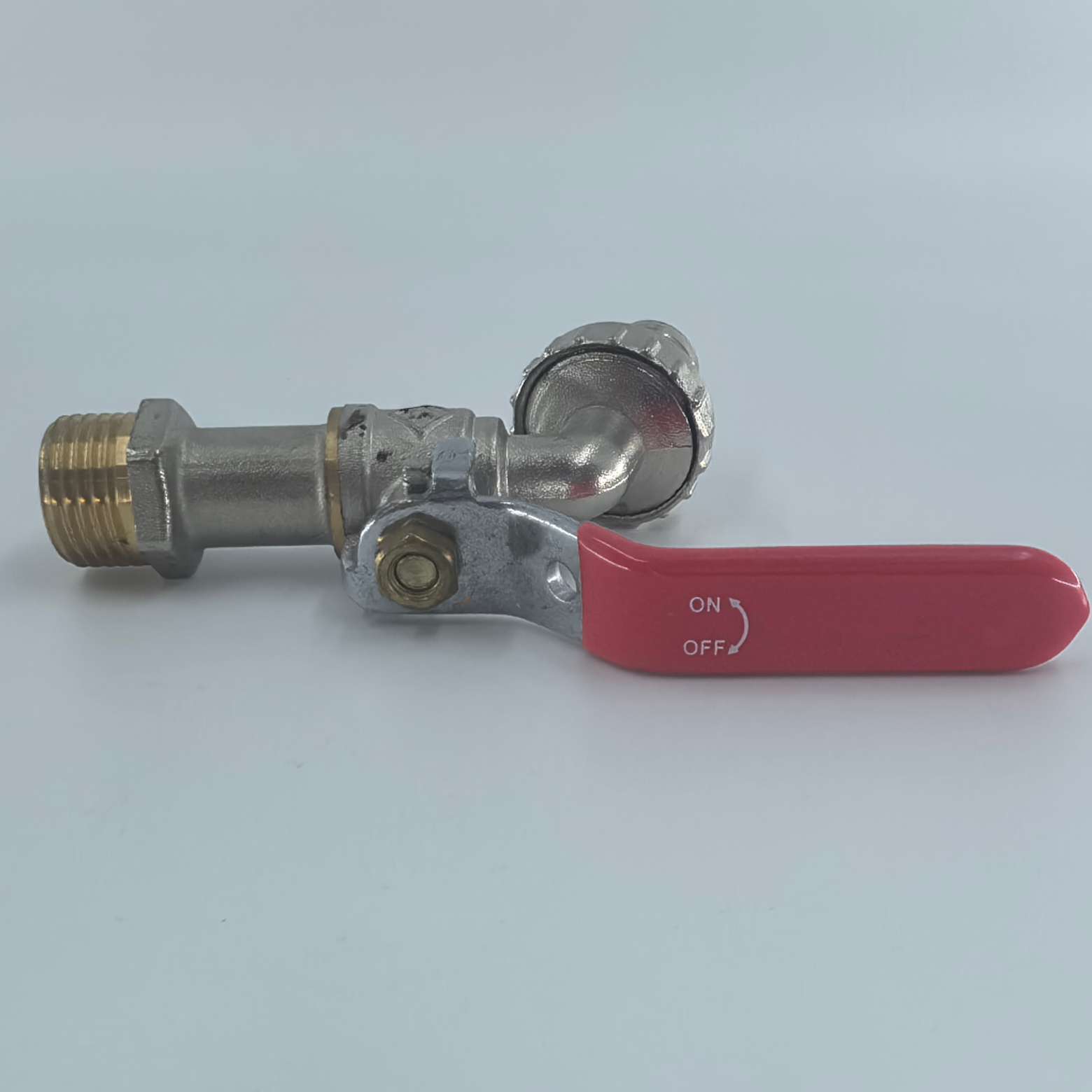 The all-copper faucet for household use is explosion-proof, leak-proof and easy to install detail image 6