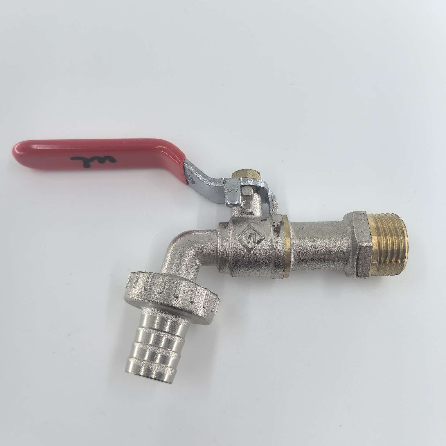 The all-copper faucet for household use is explosion-proof, leak-proof and easy to install detail image 2