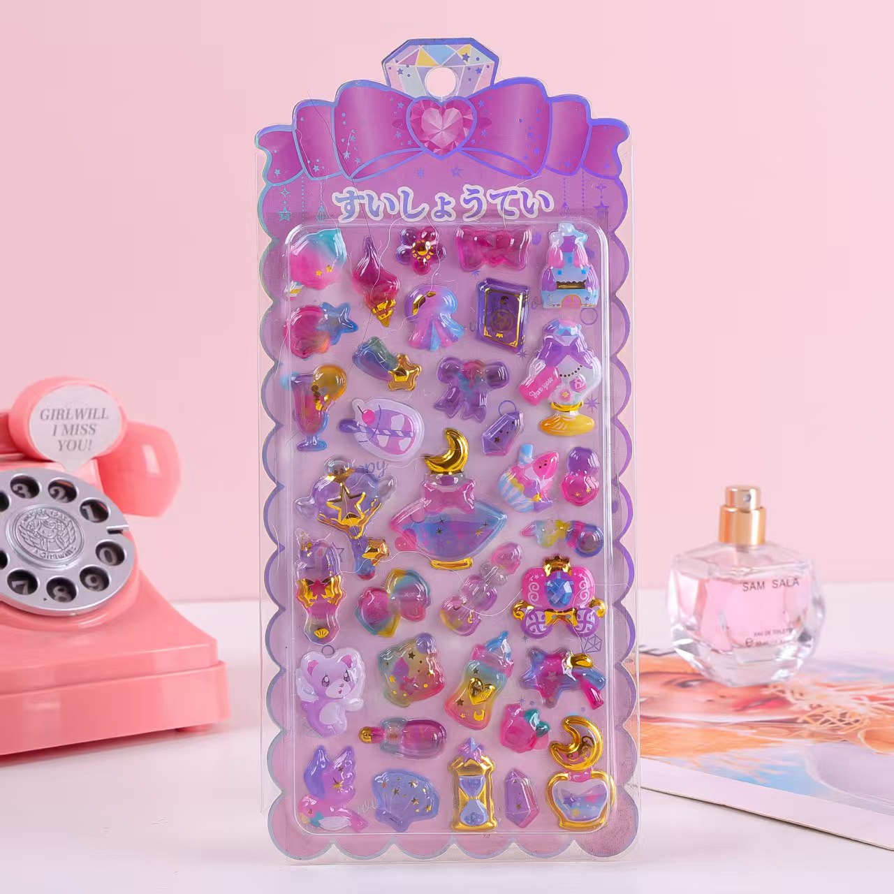 Cartoon 3D embossed gilded crystal three-dimensional sticker magic wand, cute animal life mobile phone embossed decorative sticker Application Scenario